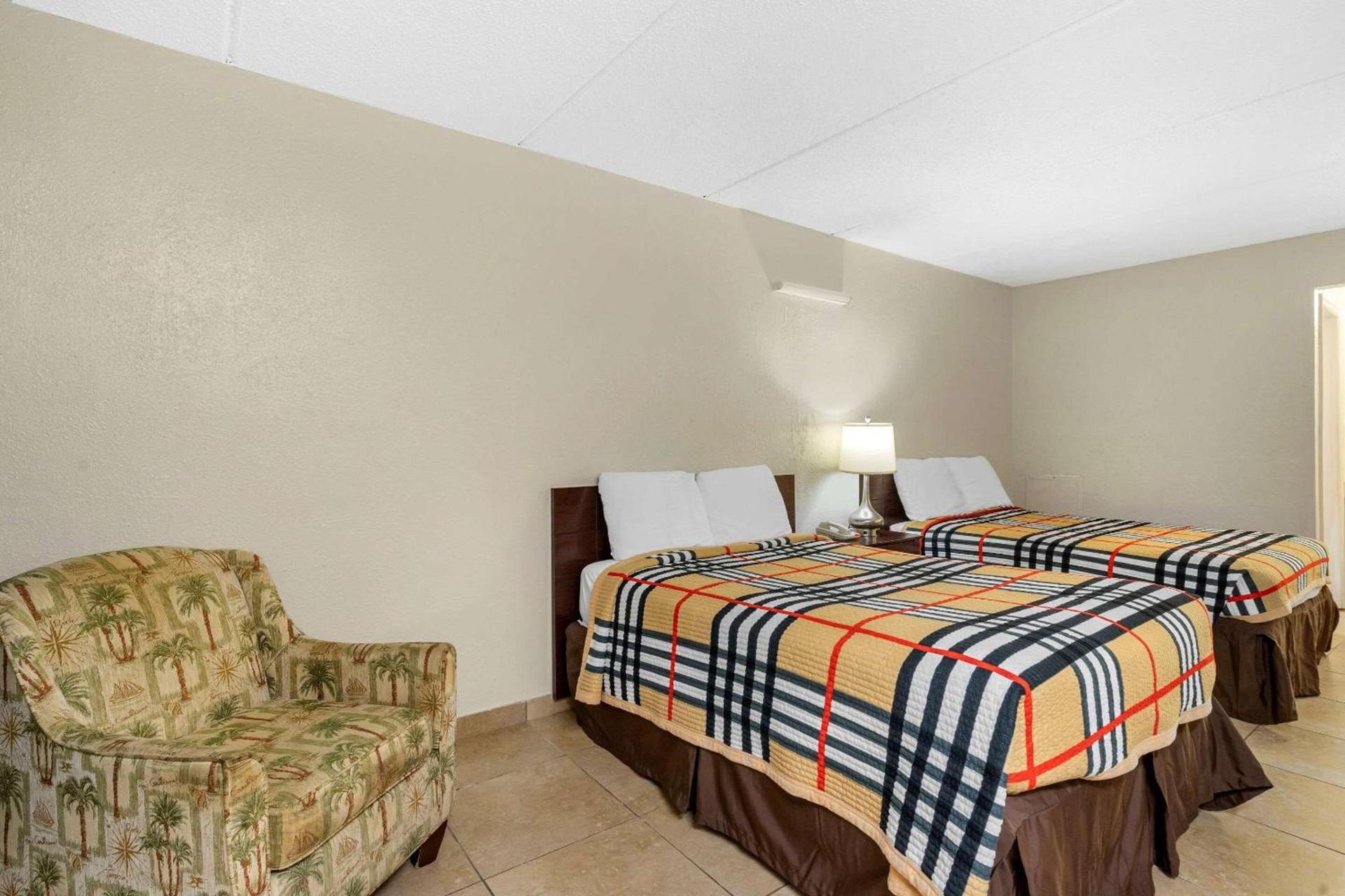 Rodeway Inn Clearwater-Dunedin photo 22