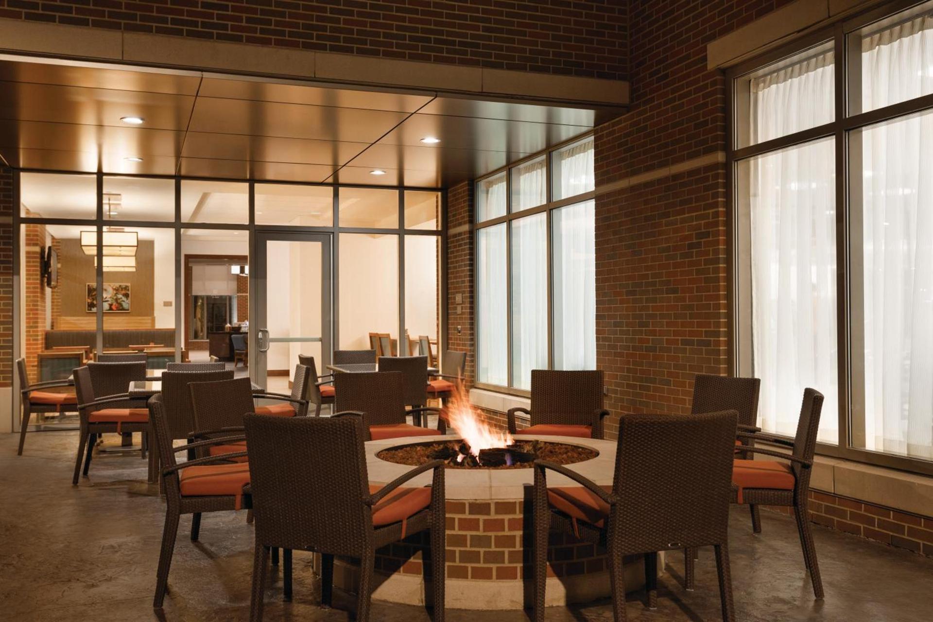 Hyatt Place Buffalo / Amherst, NY photo 40