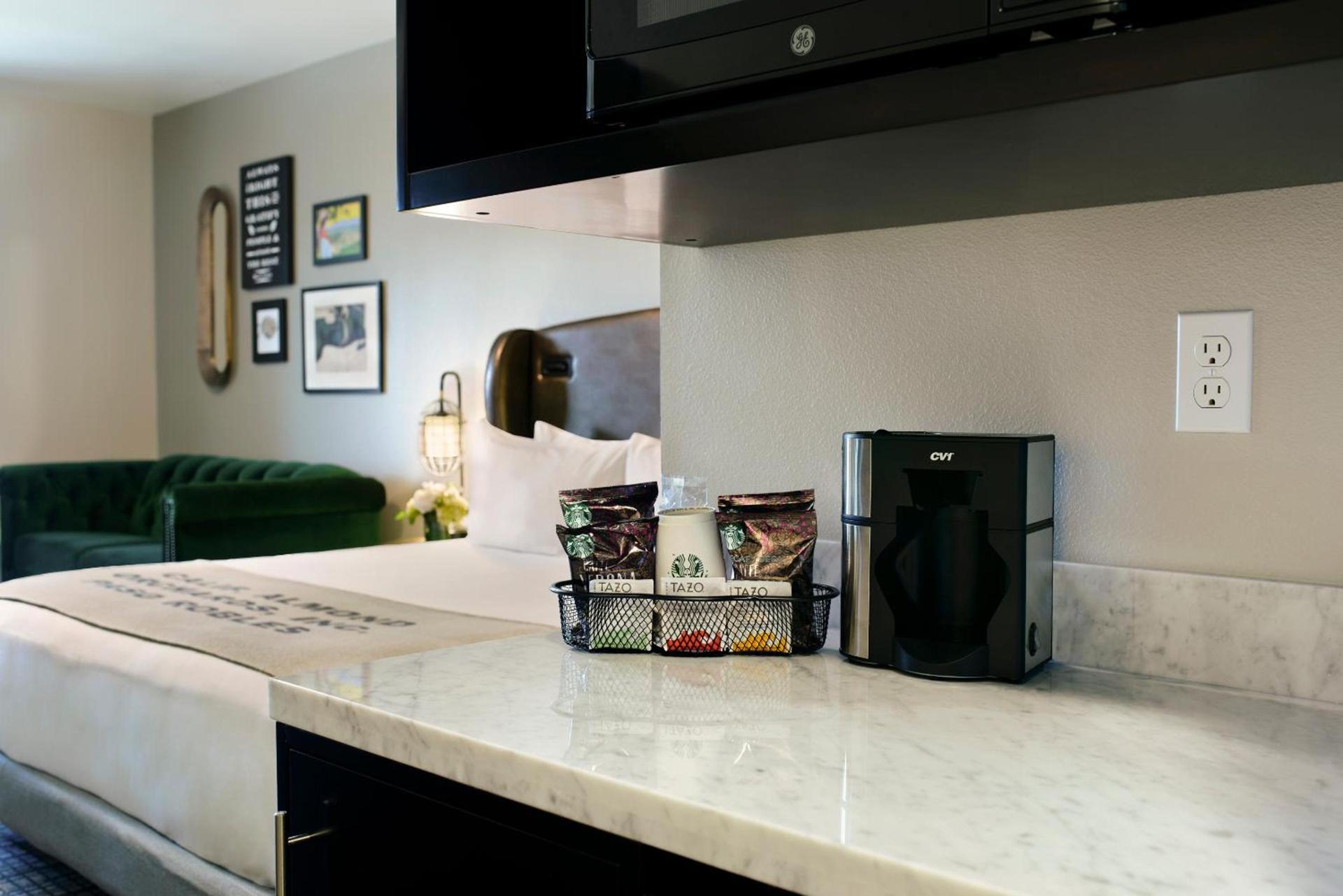 Oxford Suites Paso Robles photo 26