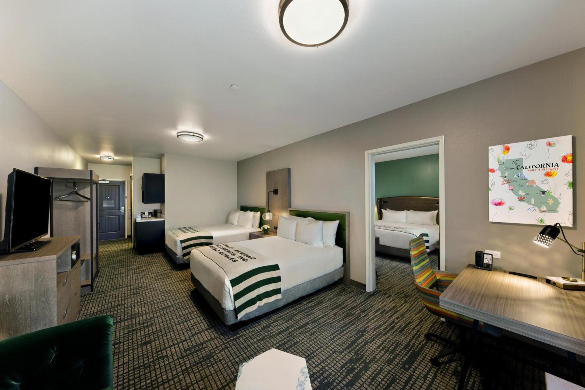 Oxford Suites Paso Robles photo 15