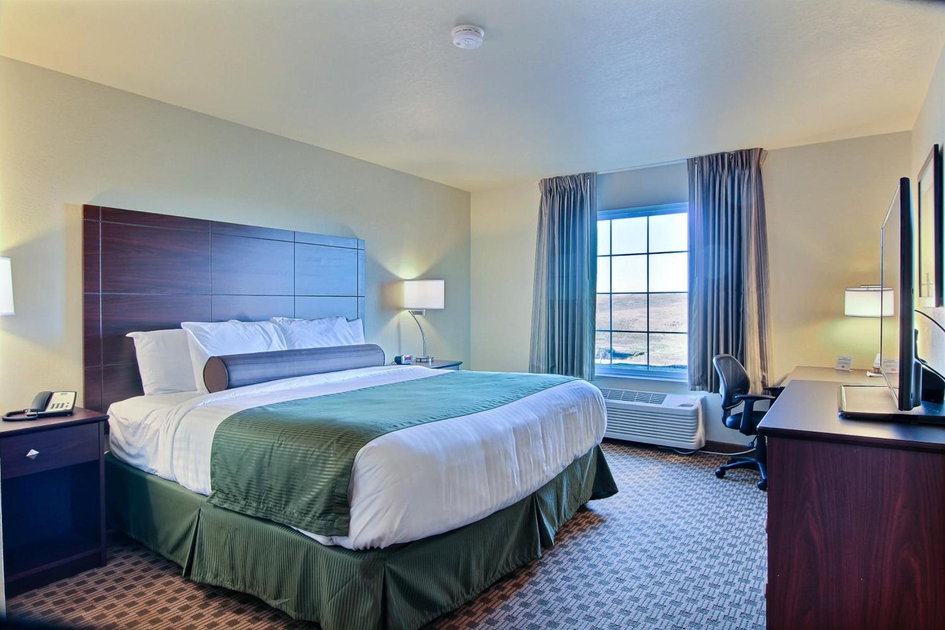 Cobblestone Hotel & Suites - Beulah photo 7