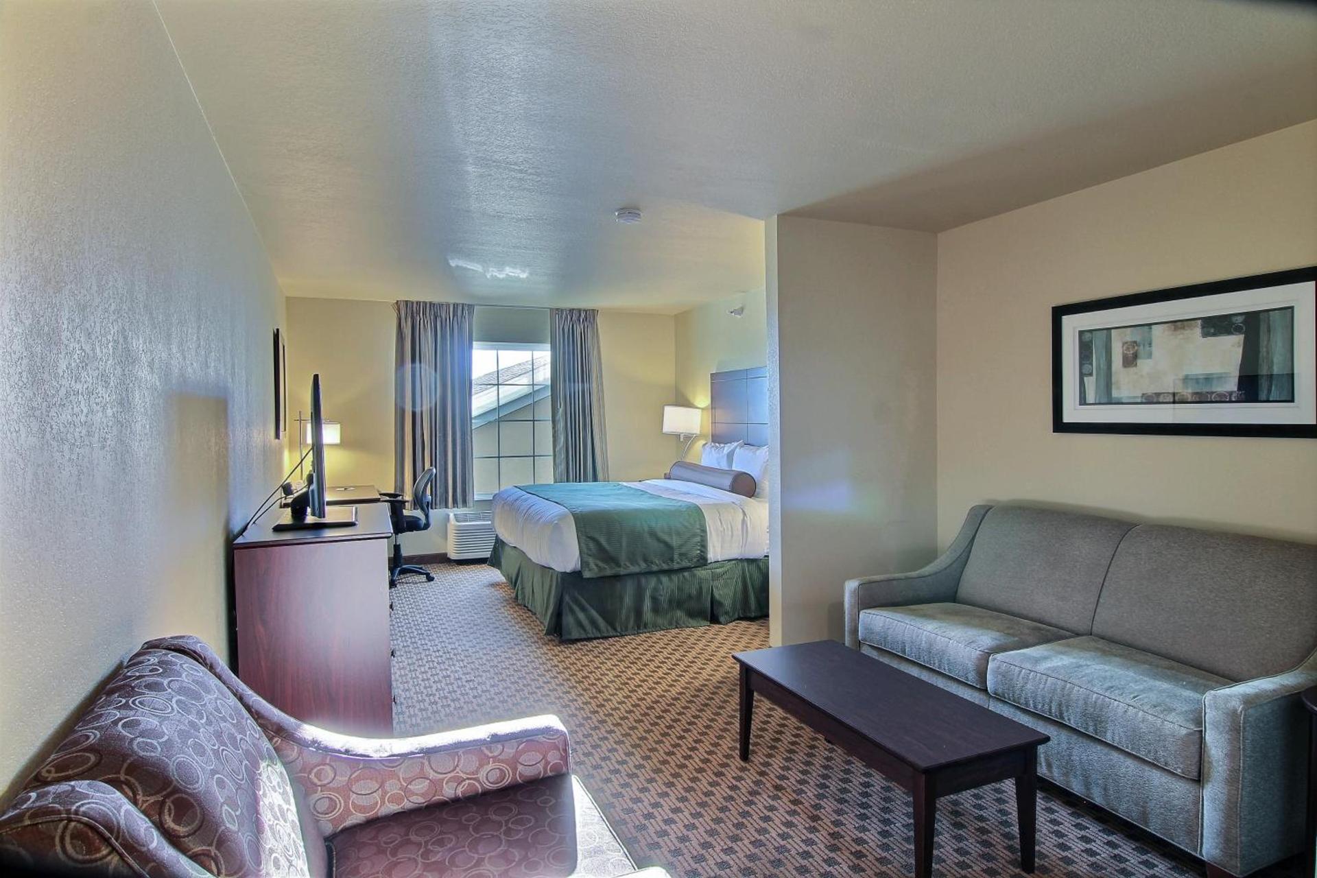 Cobblestone Hotel & Suites - Beulah photo 10