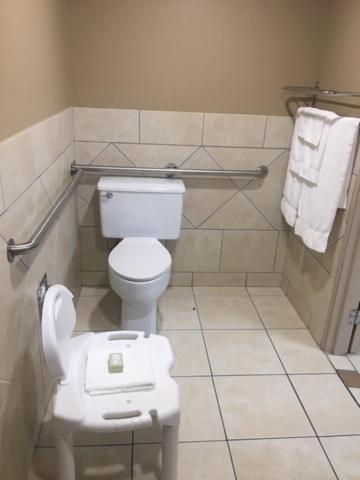 Boarders Inn & Suites by Cobblestone Hotels - Grand Island photo 6