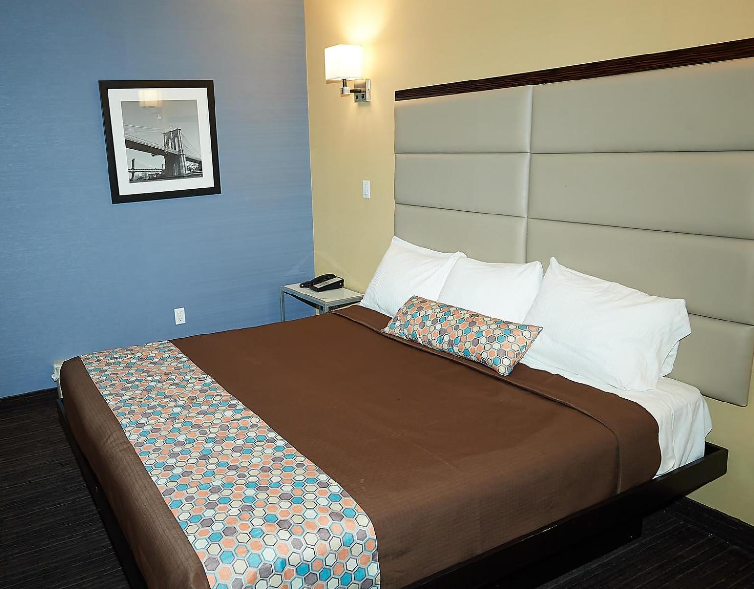 7 Days Hotel photo 25