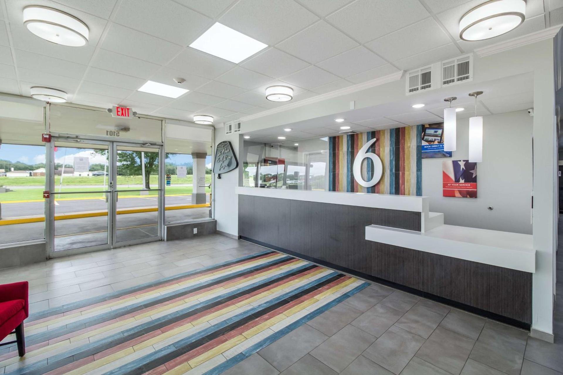 Motel 6 Groves, Tx photo 27