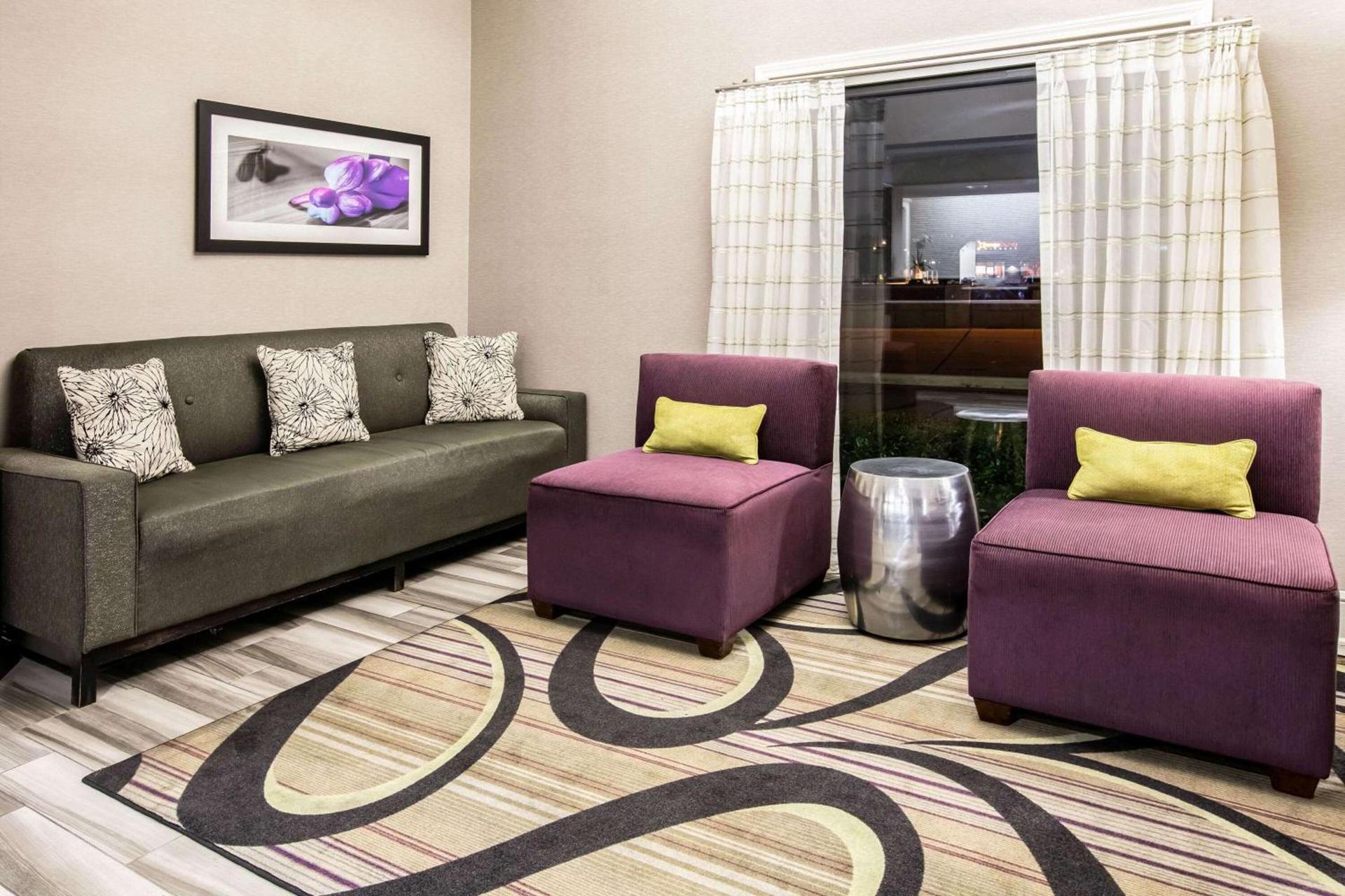 La Quinta Inn by Wyndham Dallas Uptown photo 38