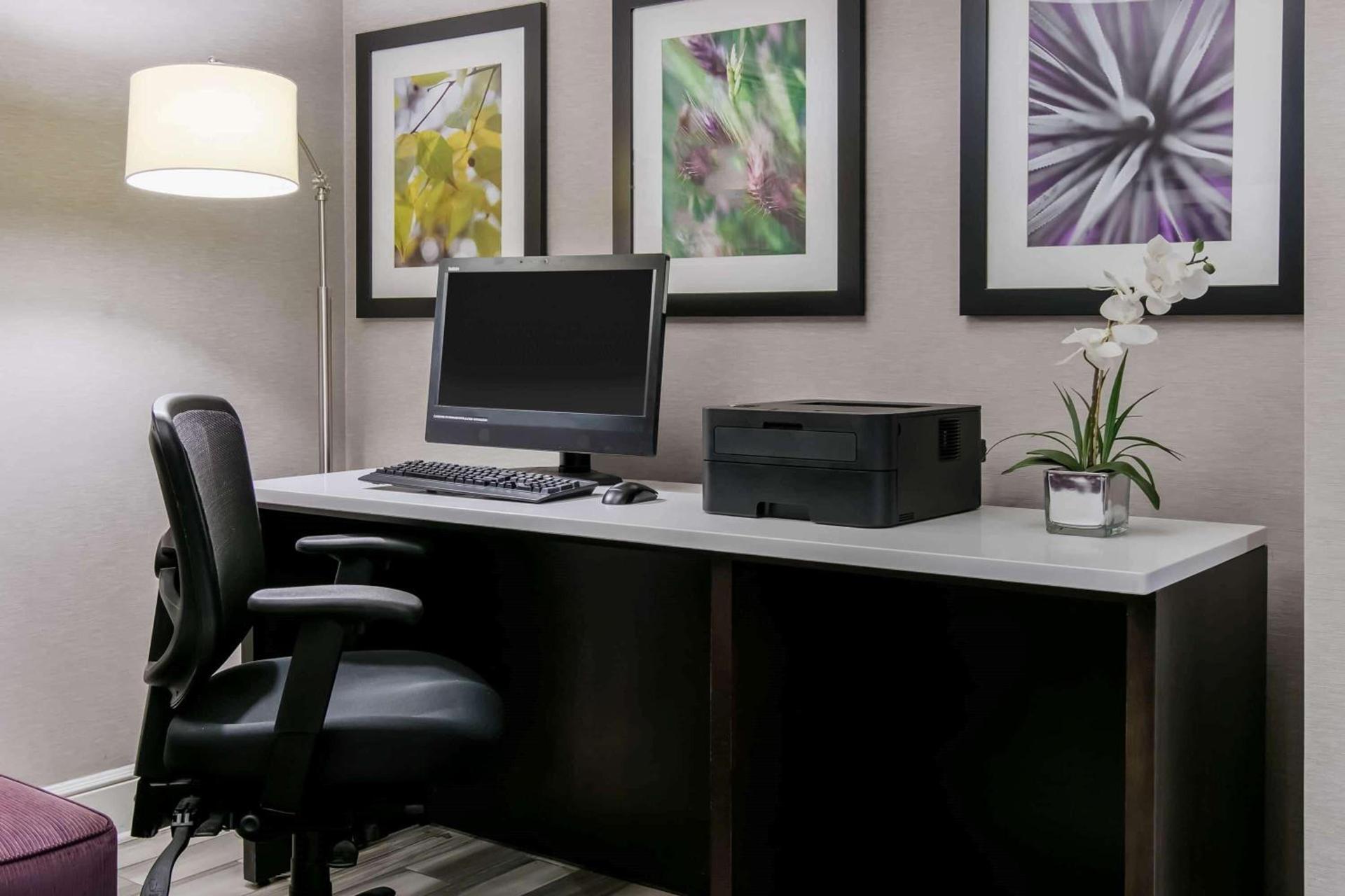 La Quinta Inn by Wyndham Dallas Uptown photo 92
