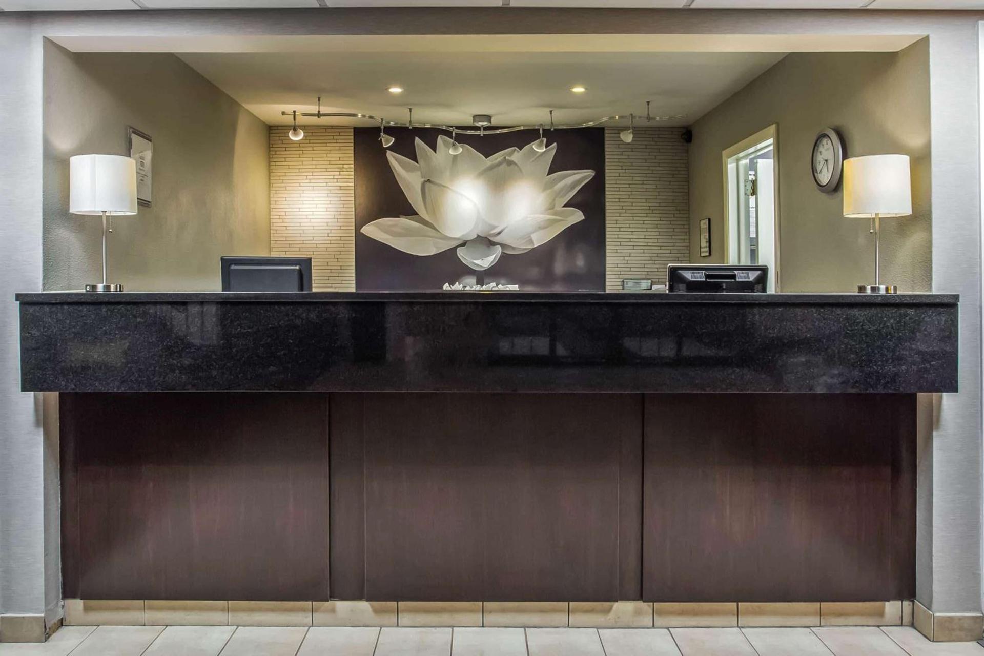 La Quinta Inn by Wyndham Oshkosh photo 26