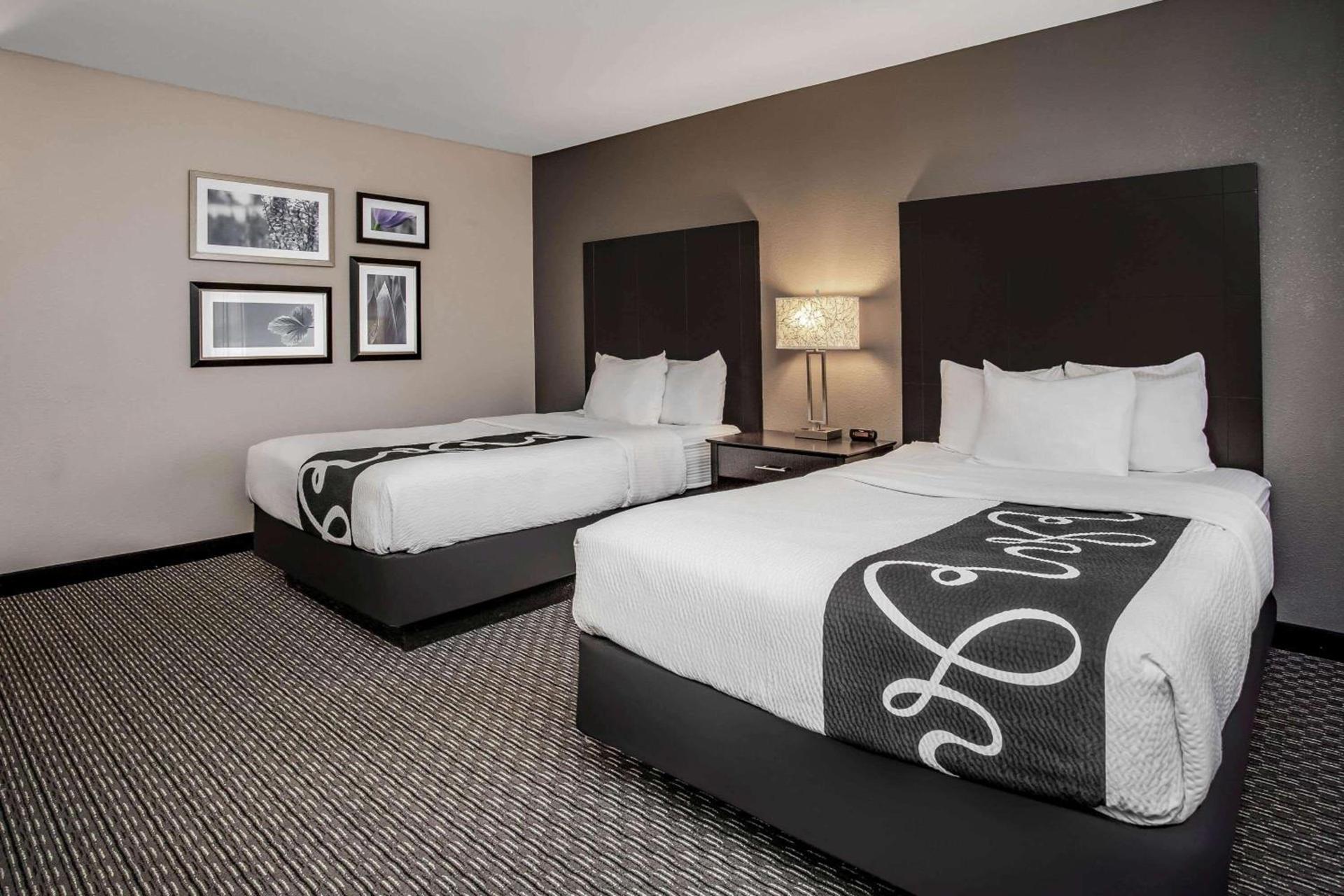 La Quinta Inn by Wyndham Oshkosh photo 44
