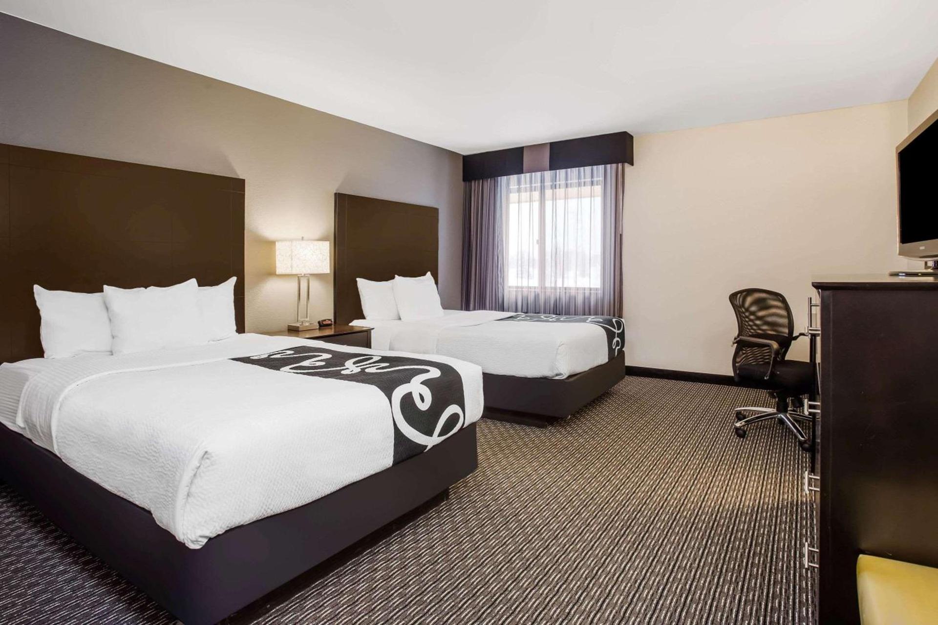 La Quinta Inn by Wyndham Oshkosh photo 45