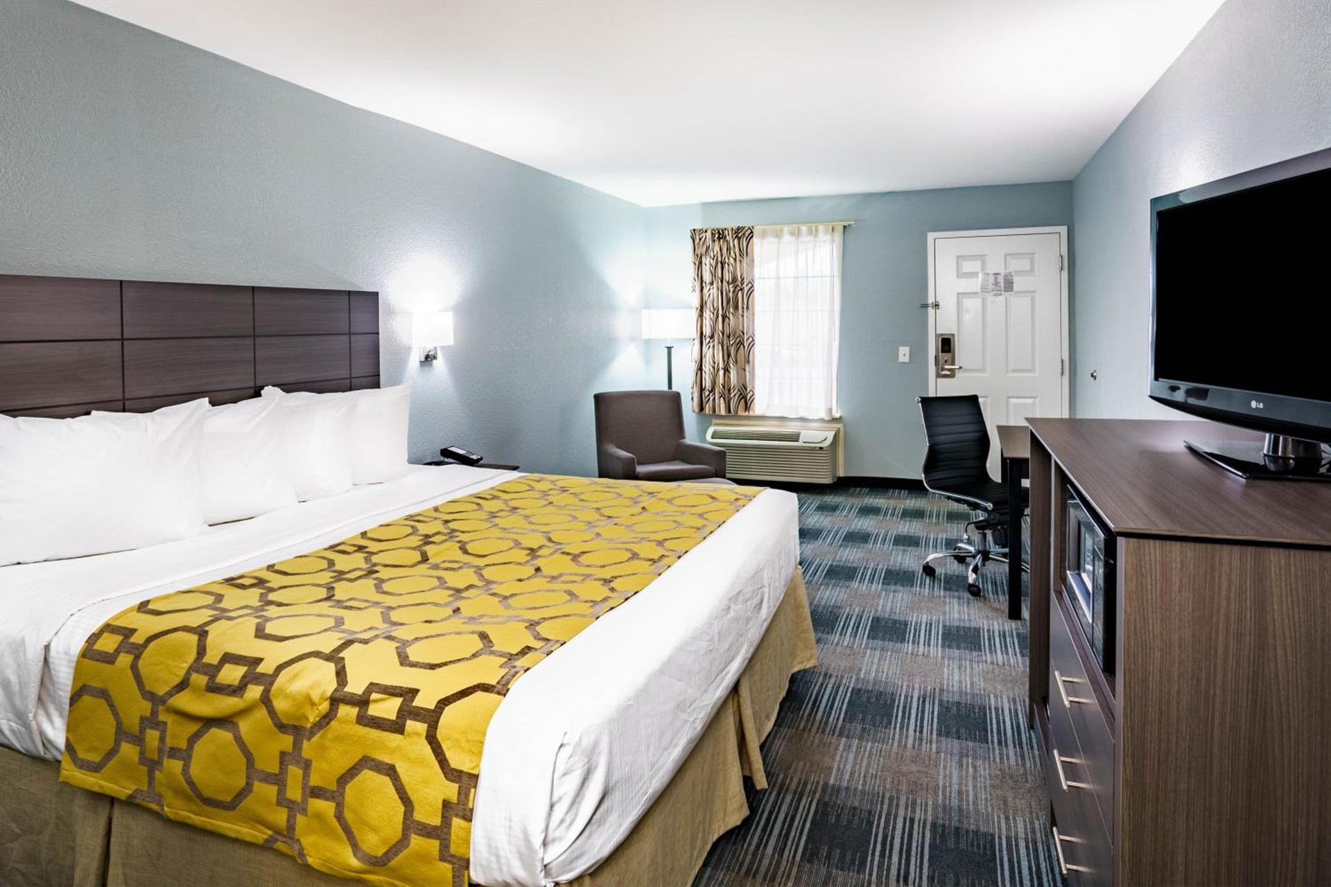 Baymont by Wyndham Gallatin photo 16