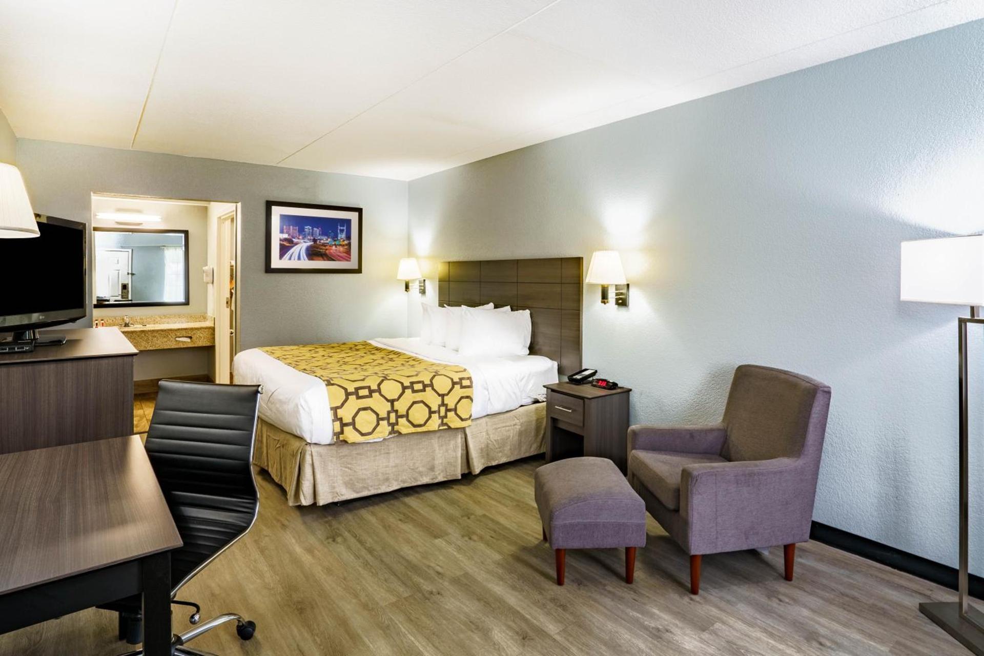 Baymont by Wyndham Gallatin photo 19