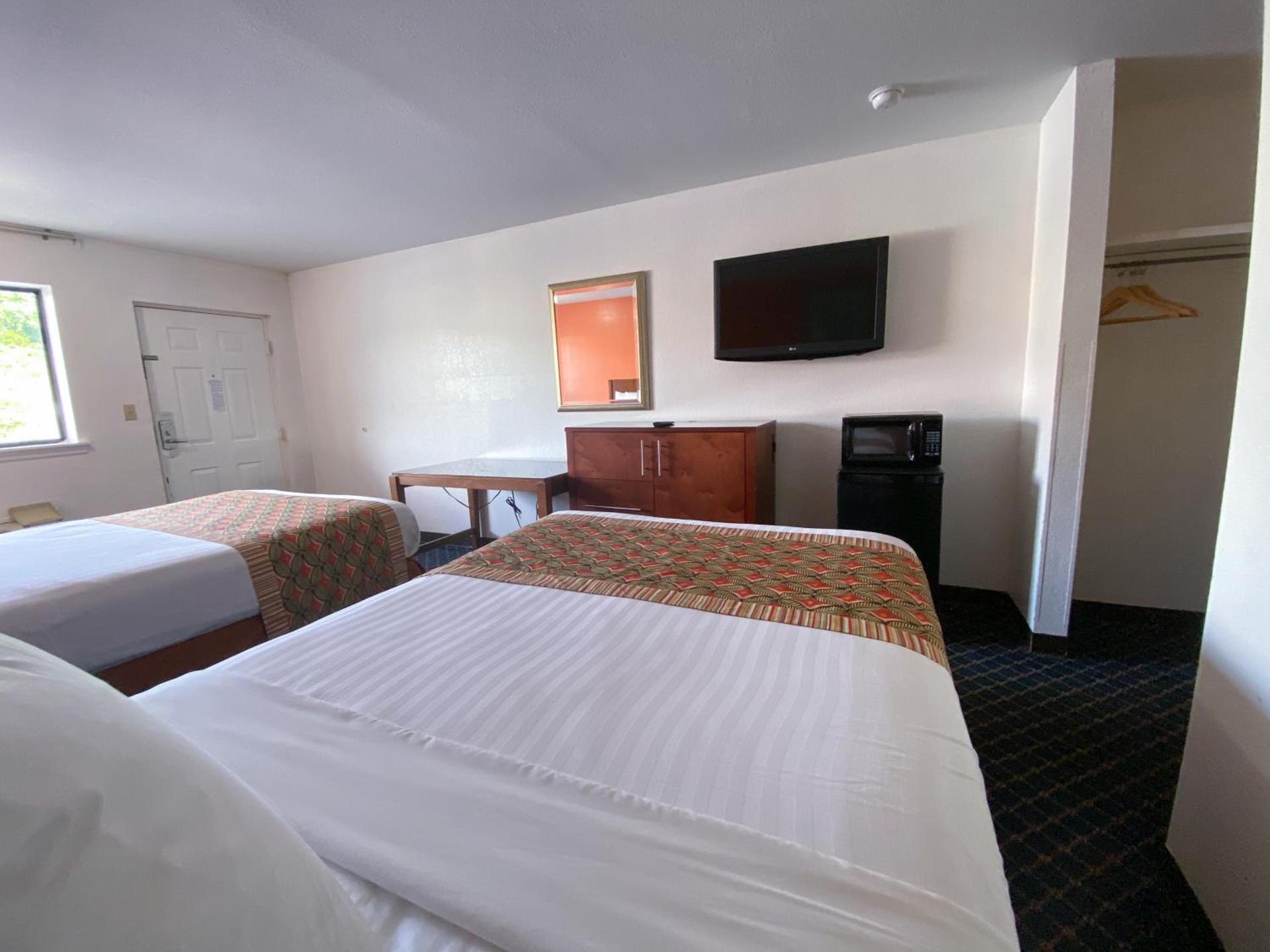 Royal Inn Richmond Hill- Savannah I-95 photo 19