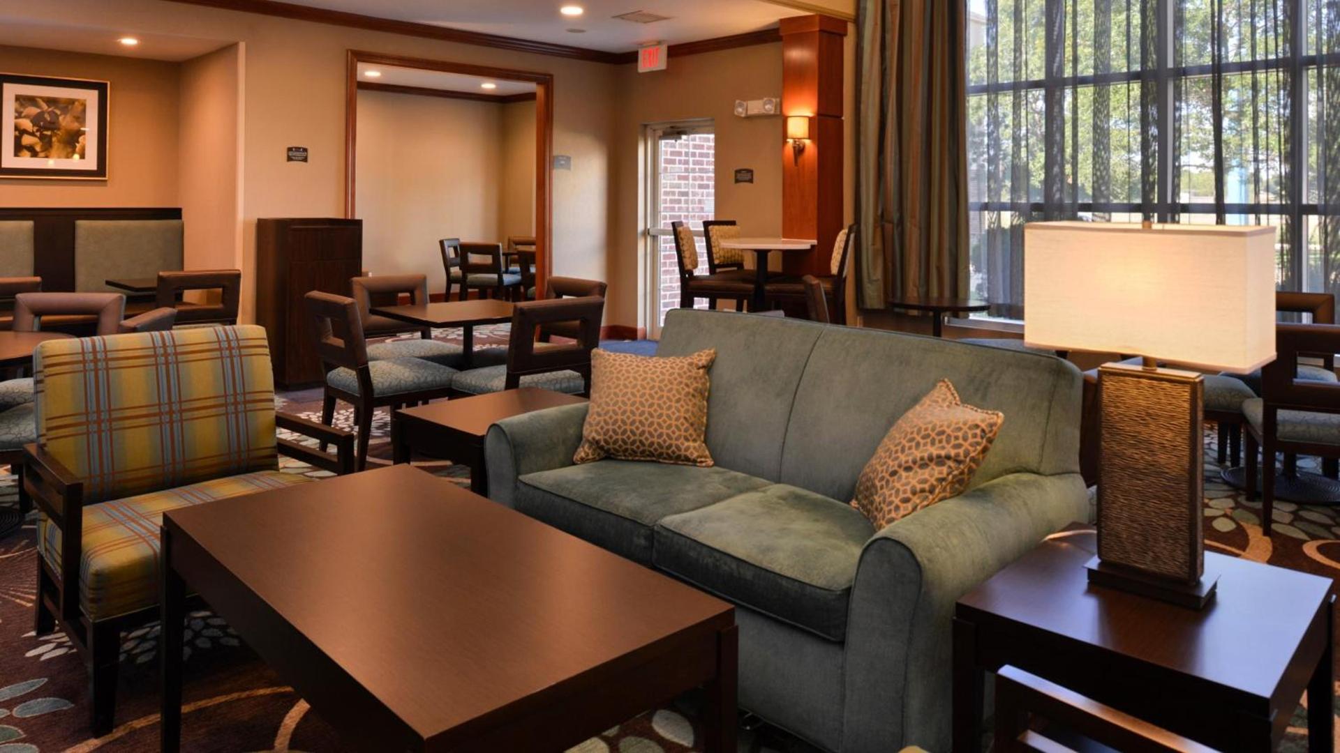 Staybridge Suites Sioux Falls at Empire Mall by IHG photo 22