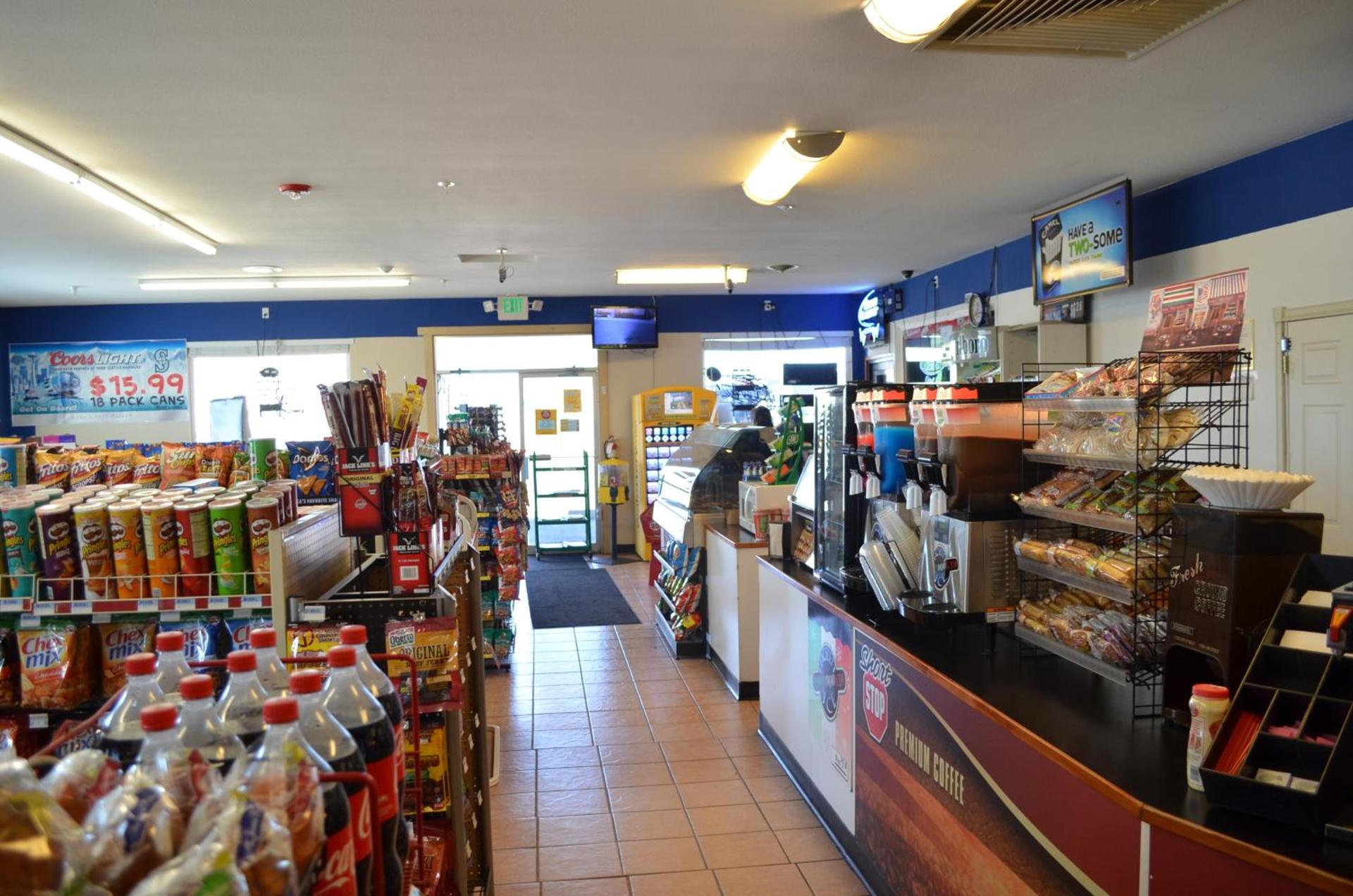 Knights Inn Quincy photo 22