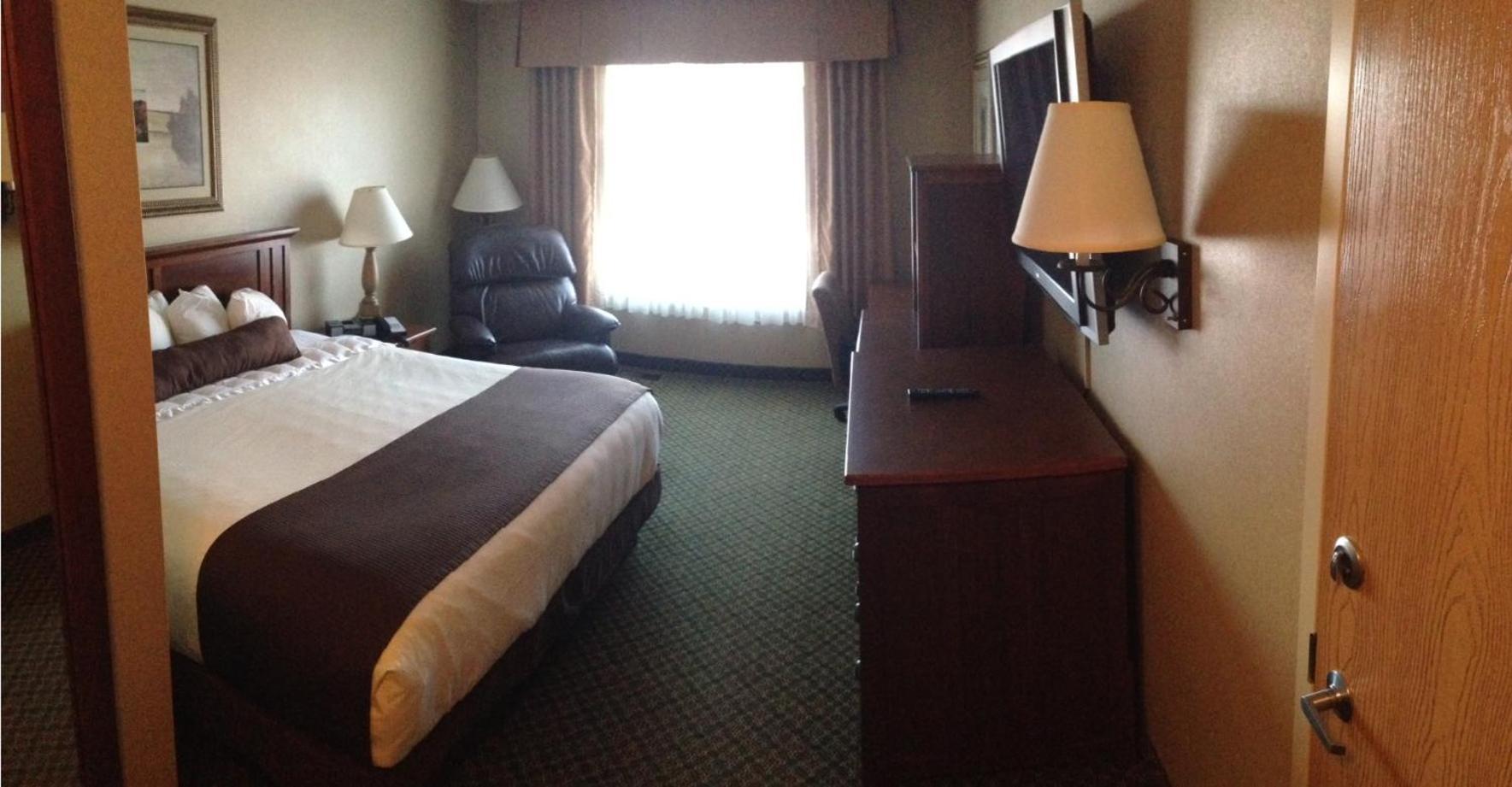 C'mon Inn & Suites Fargo photo 9