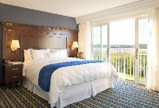 Newport Beach Hotel & Suites photo 6