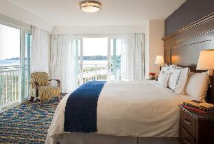 Newport Beach Hotel & Suites photo 39