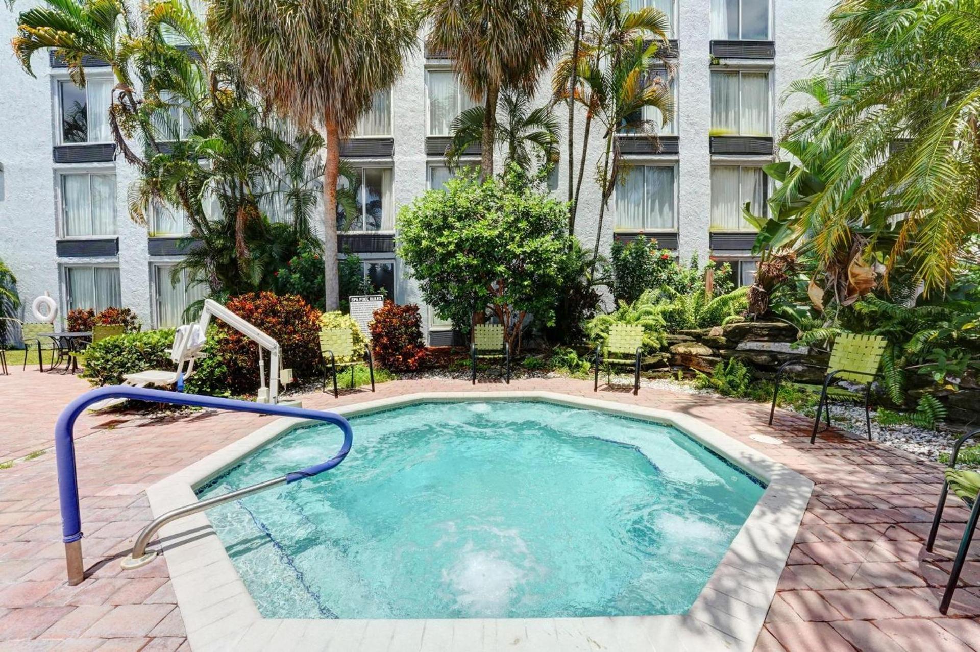 Plaza Hotel Fort Lauderdale photo 9