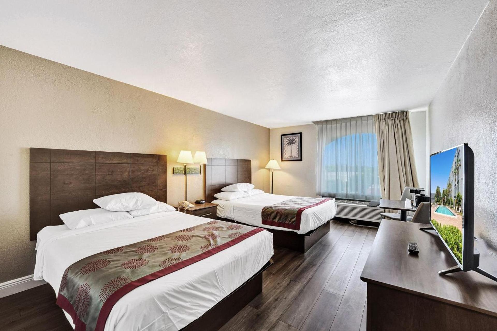 Plaza Hotel Fort Lauderdale photo 74