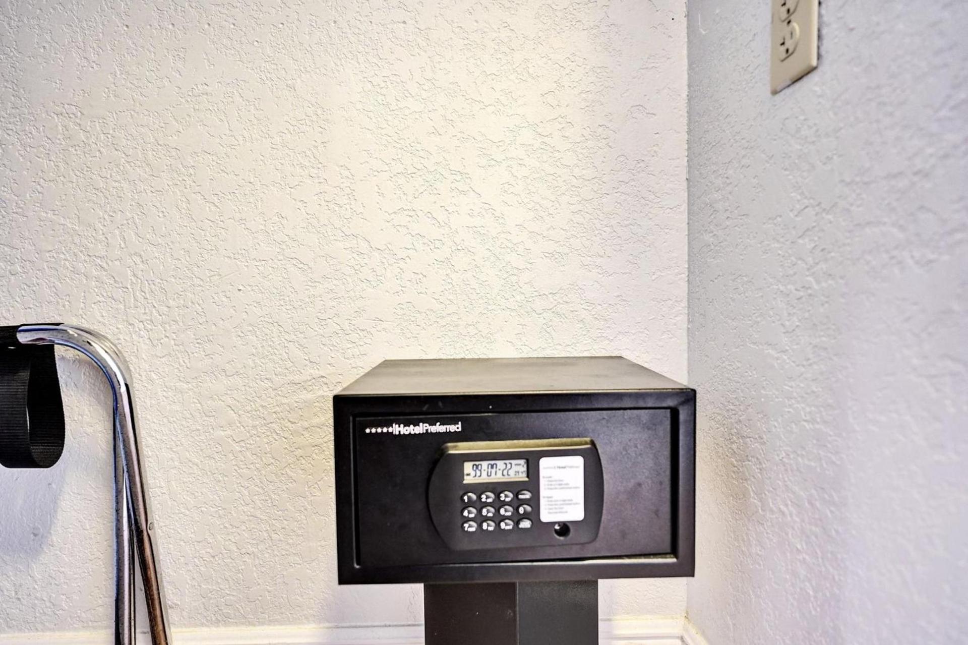 Plaza Hotel Fort Lauderdale photo 44