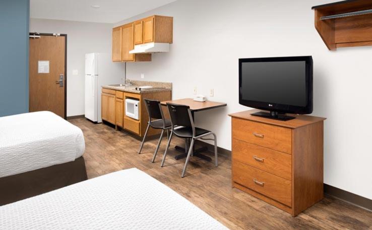 WoodSpring Suites Allentown Bethlehem photo 6