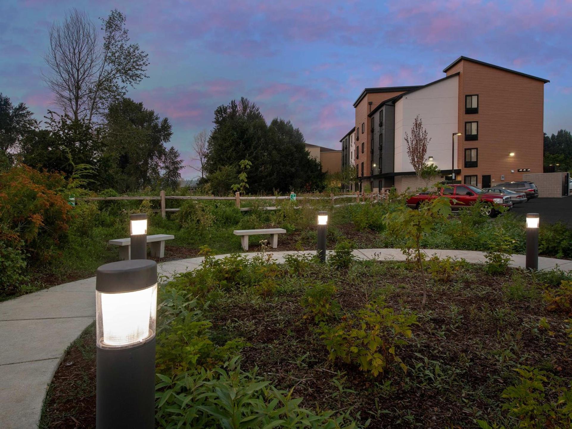 WoodSpring Suites Seattle Tukwila photo 10