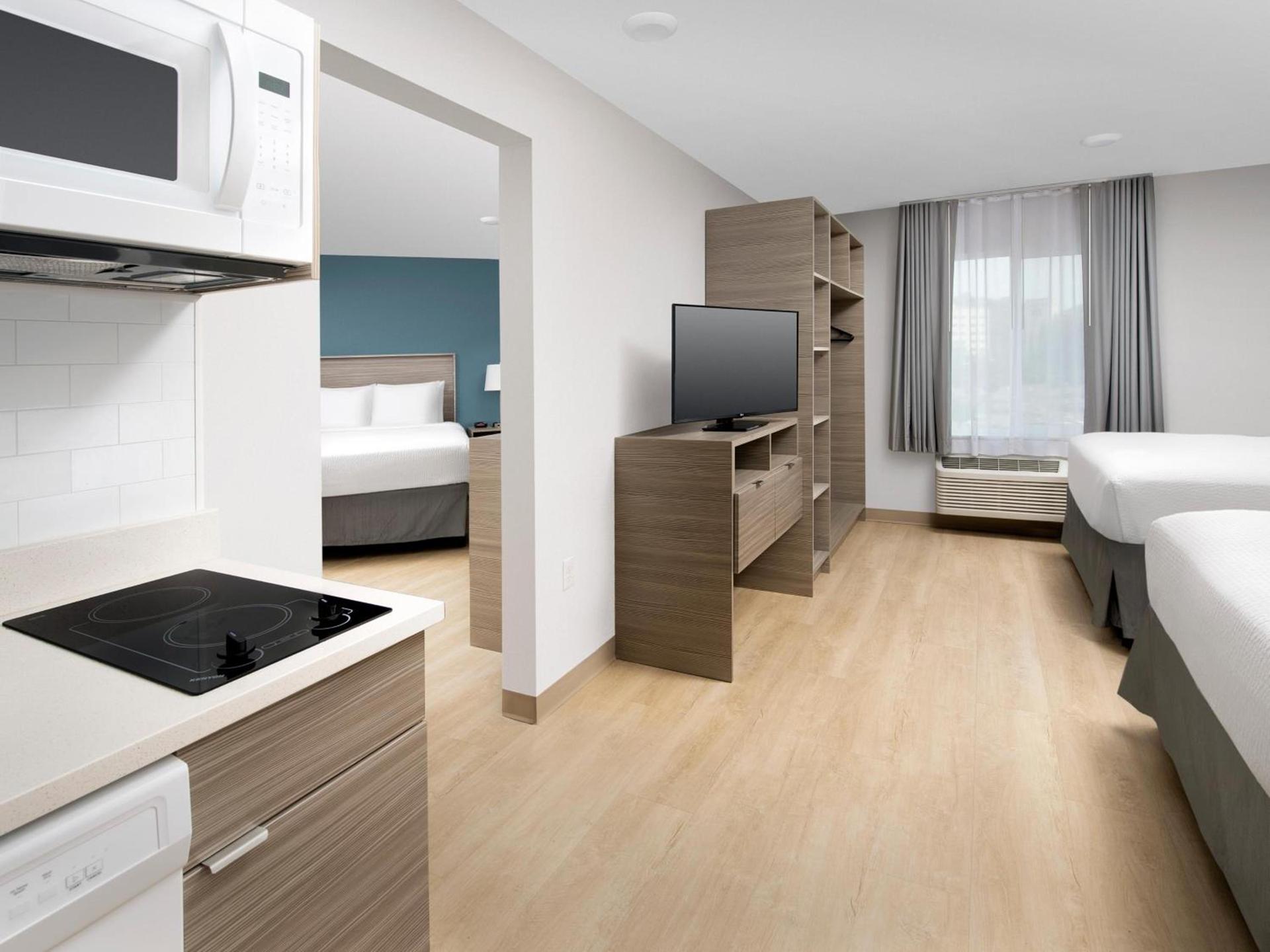 WoodSpring Suites Seattle Tukwila photo 13