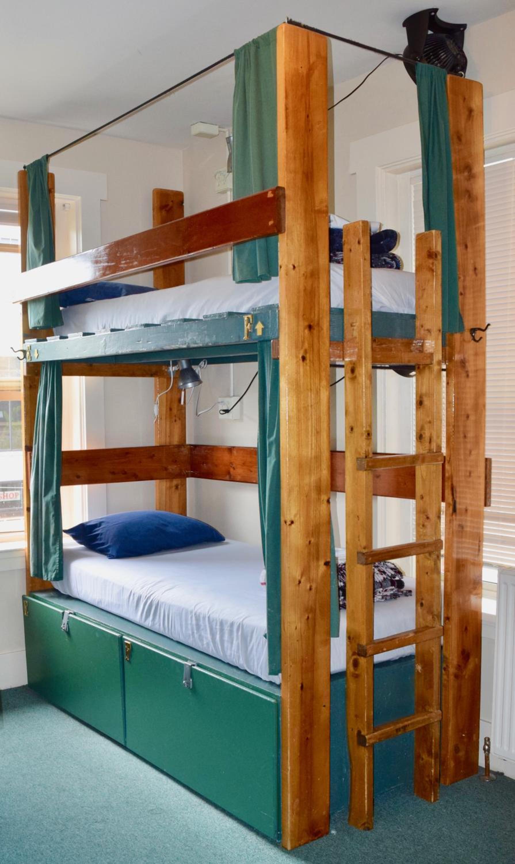 Green Tortoise Hostel Seattle photo 5
