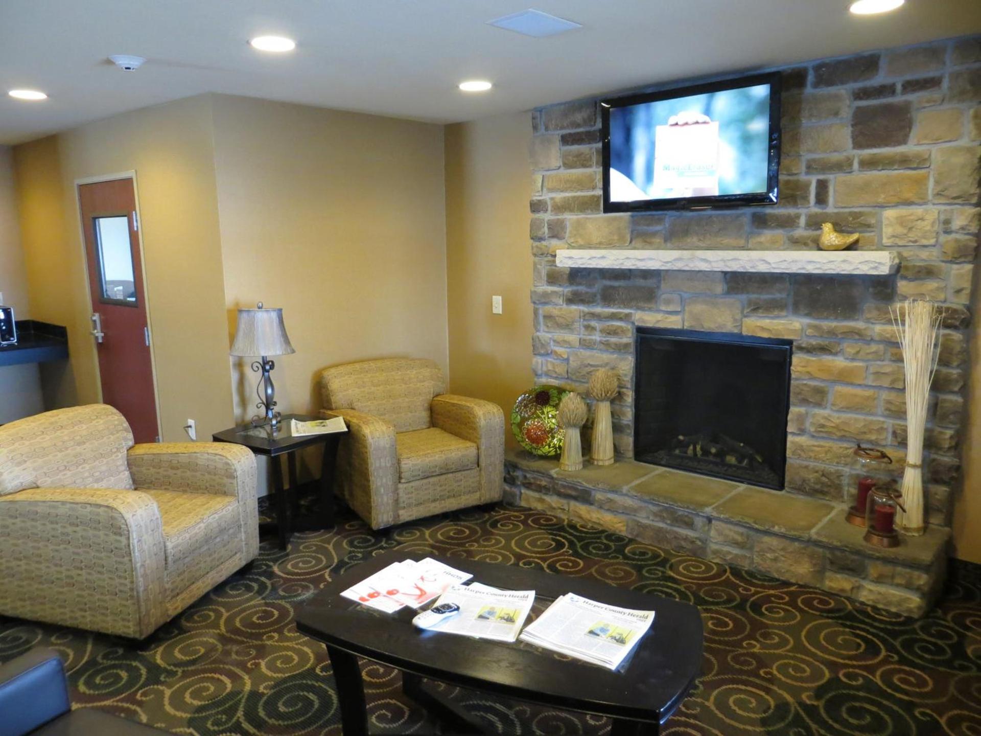 Cobblestone Inn & Suites - Harper photo 9