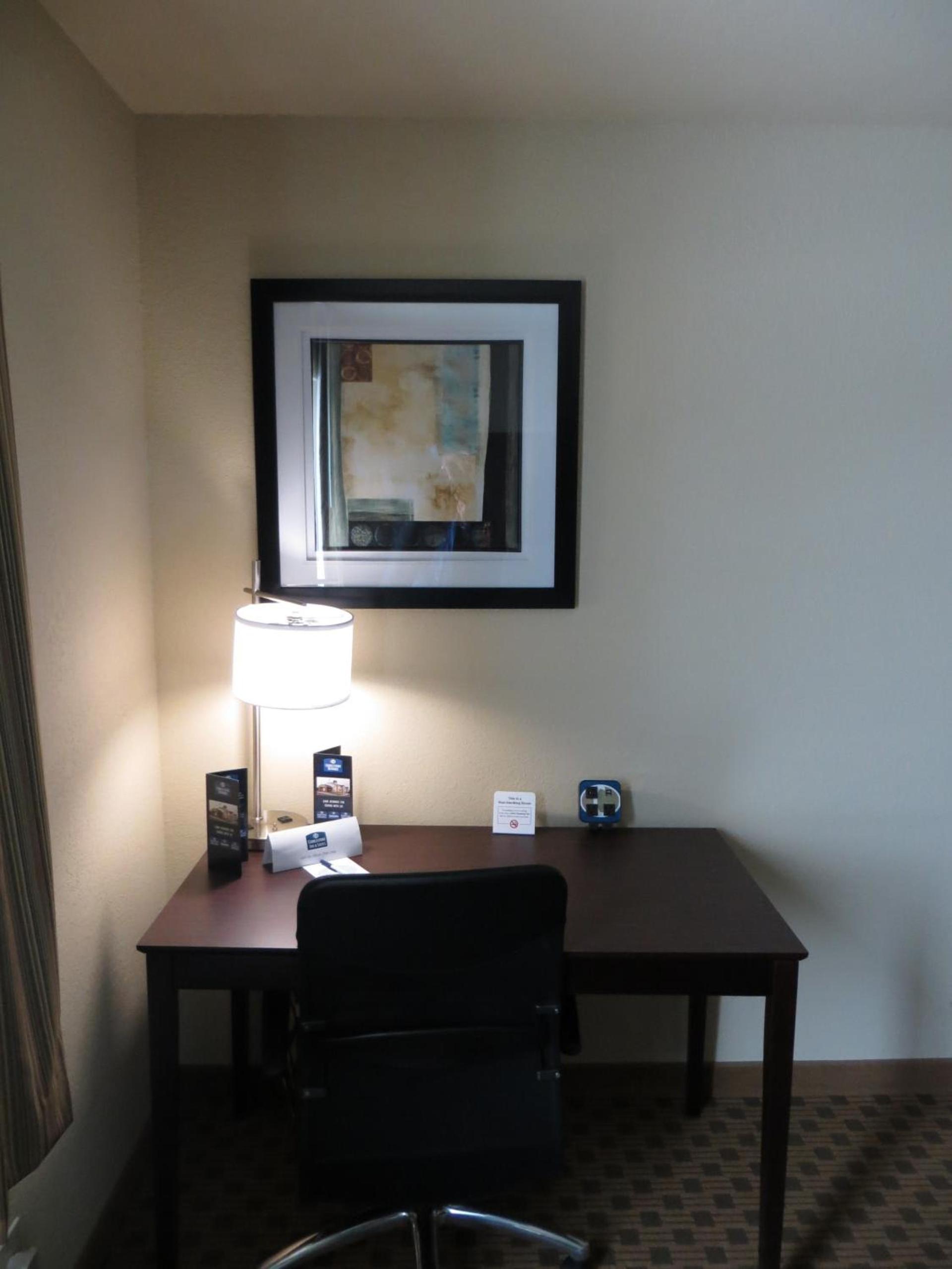 Cobblestone Inn & Suites - Harper photo 12