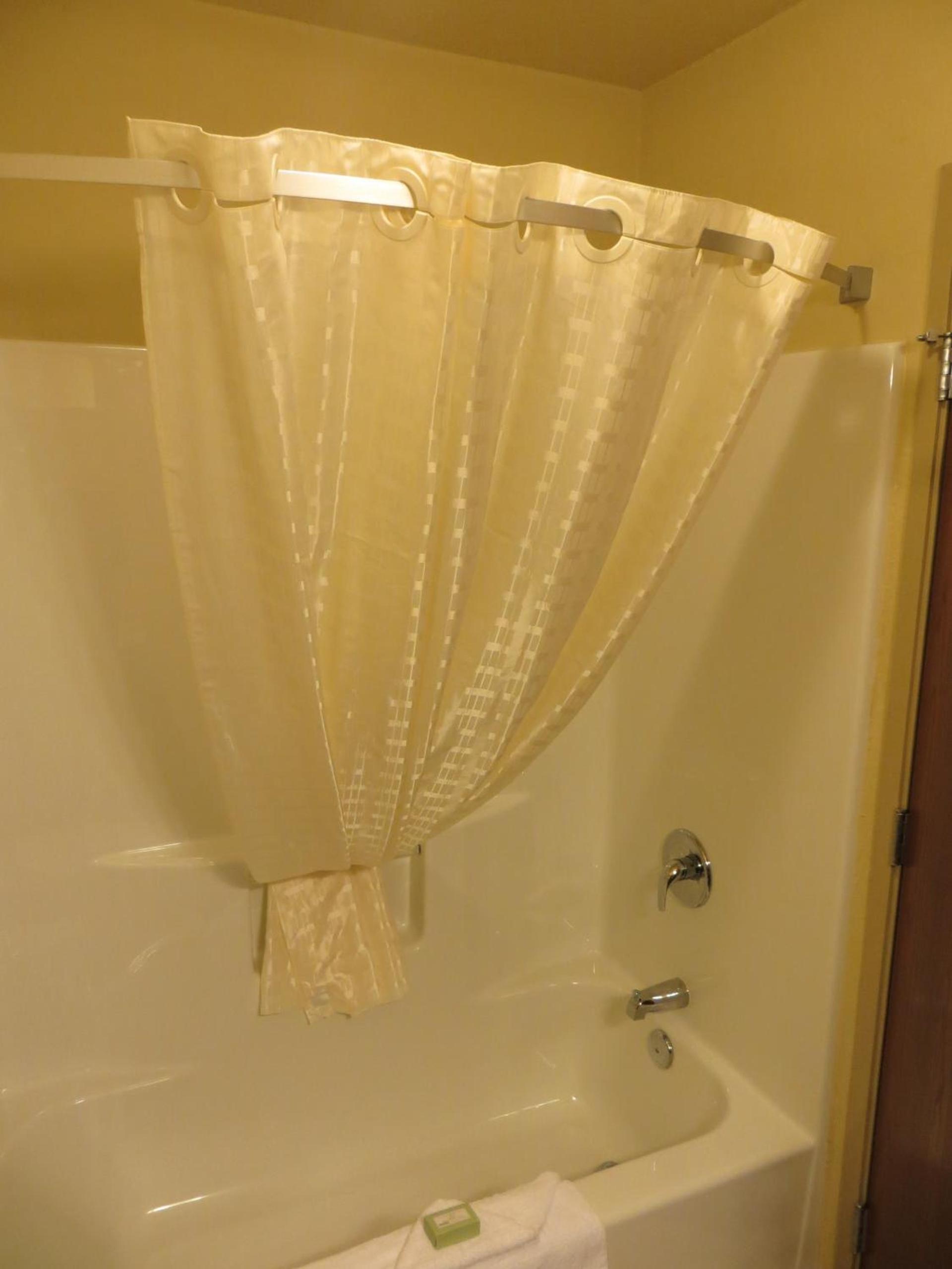 Cobblestone Inn & Suites - Harper photo 16