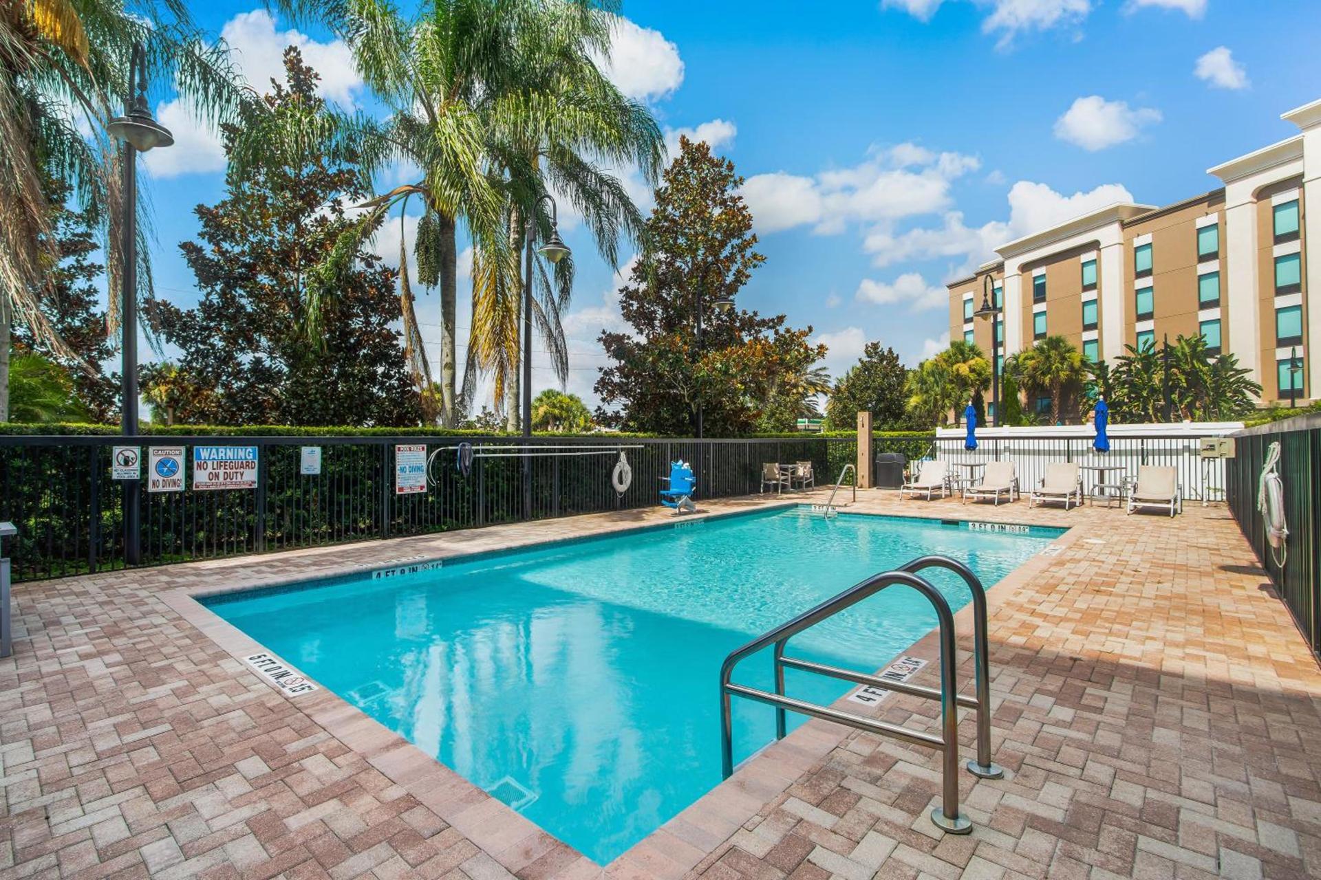 Holiday Inn Express Hotel & Suites Orlando - Apopka by IHG photo 20