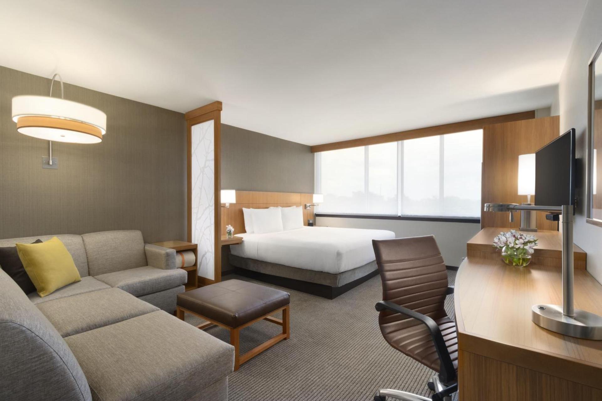 Hyatt Place Chicago O'Hare Airport photo 46