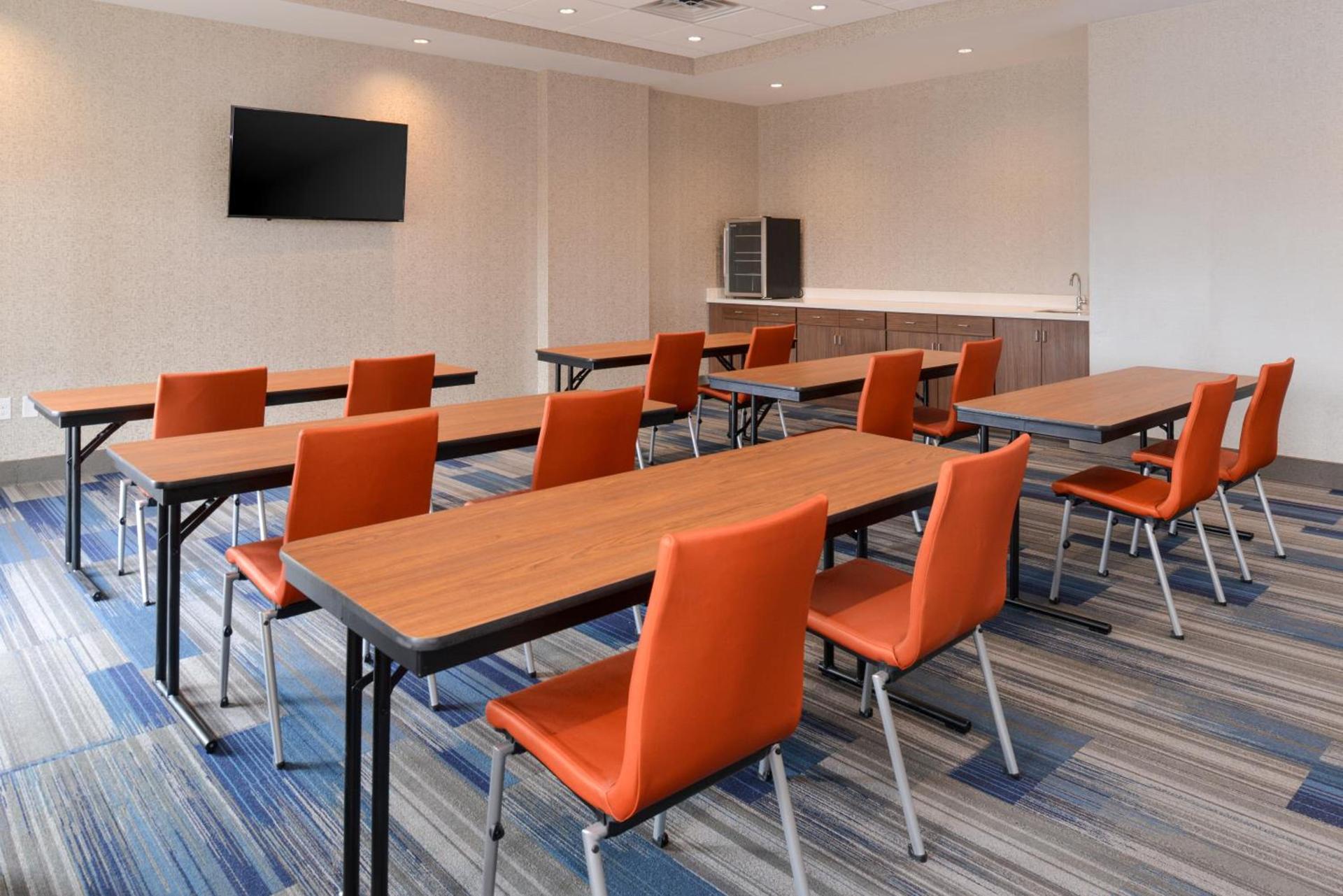 Holiday Inn Express & Suites Trinity by IHG photo 93