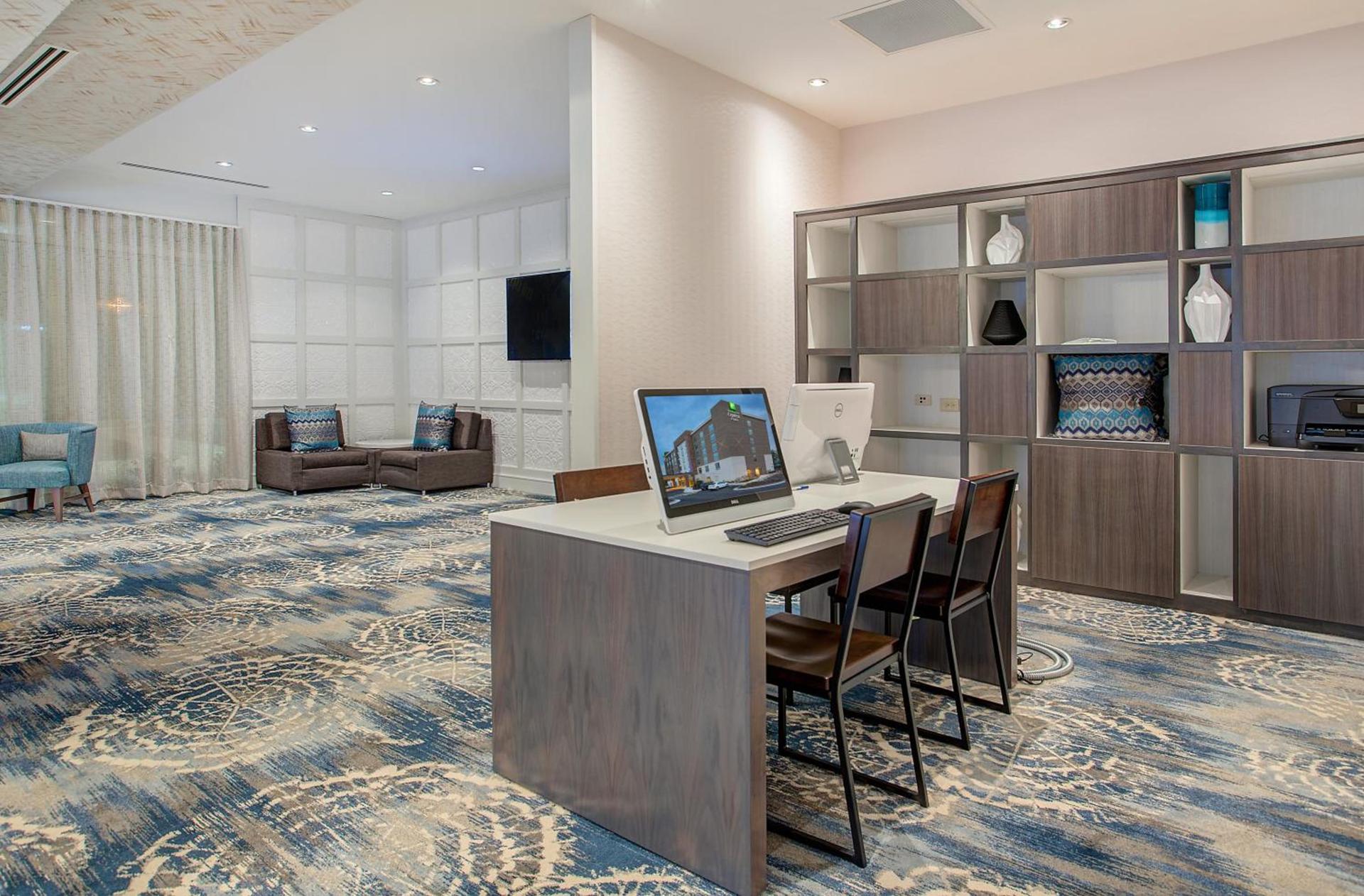 Holiday Inn Express & Suites Covington by IHG photo 8