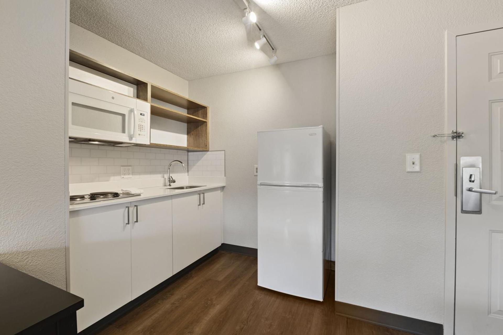 Extended Stay America Suites - Fremont - Newark photo 79