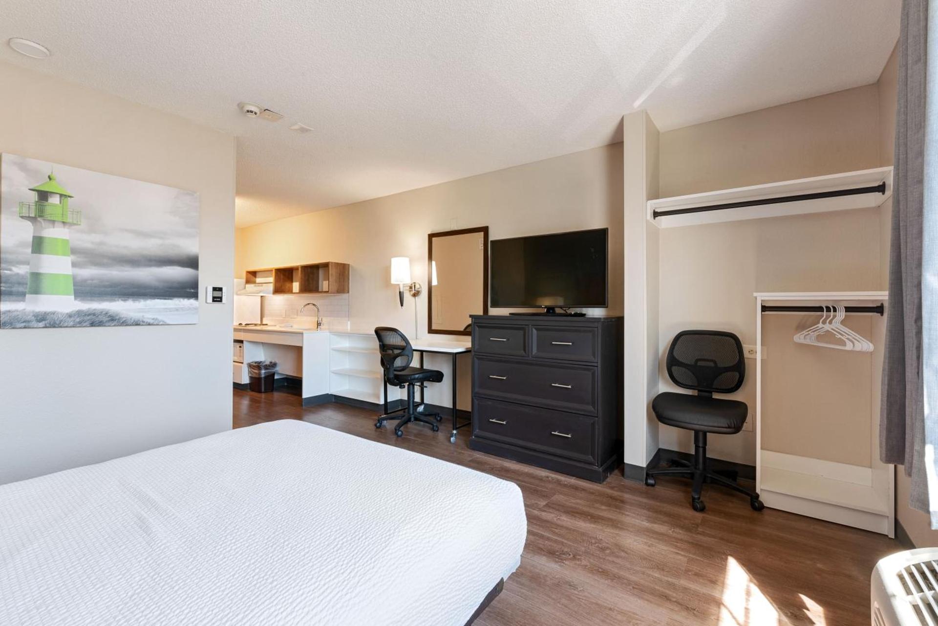 Extended Stay America Suites - Fremont - Newark photo 57