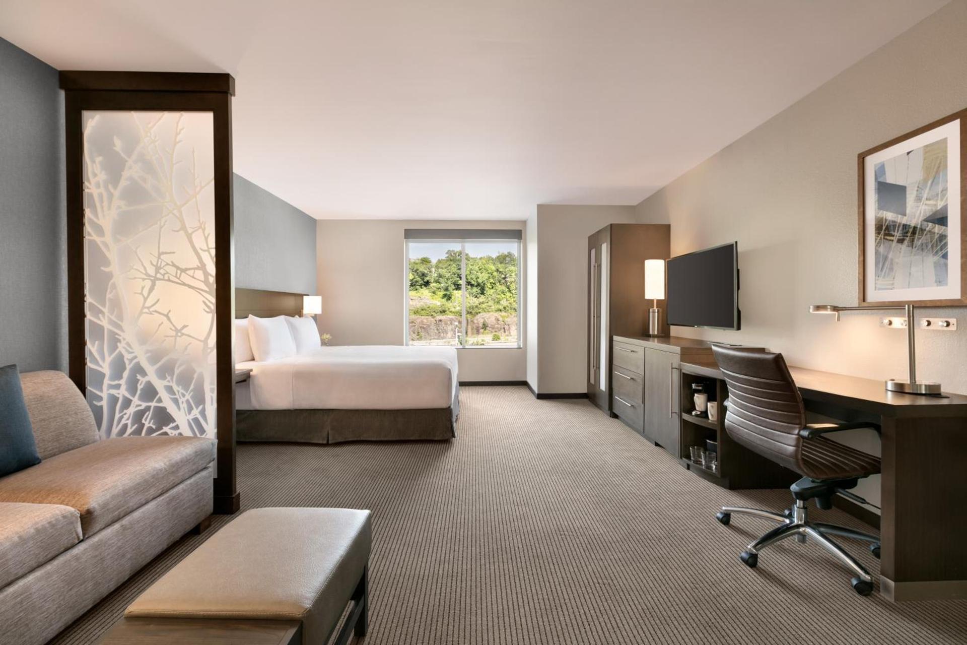 Hyatt Place Fort Lee/George Washington Bridge photo 14