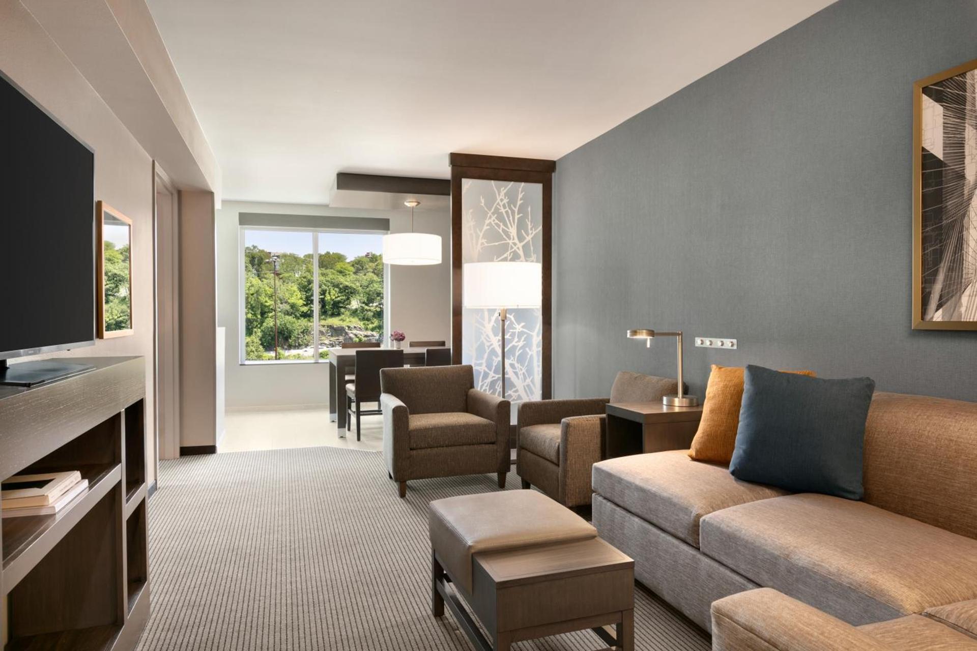 Hyatt Place Fort Lee/George Washington Bridge photo 11