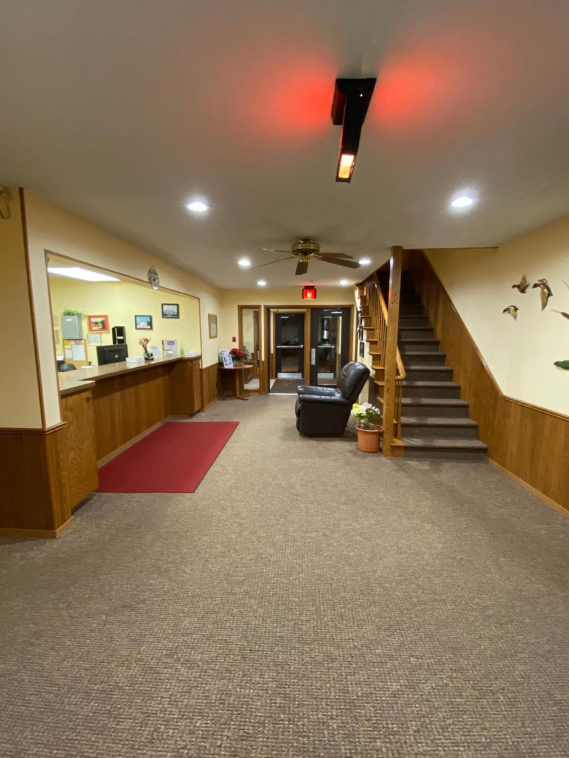 AmeriVu Inn photo 16