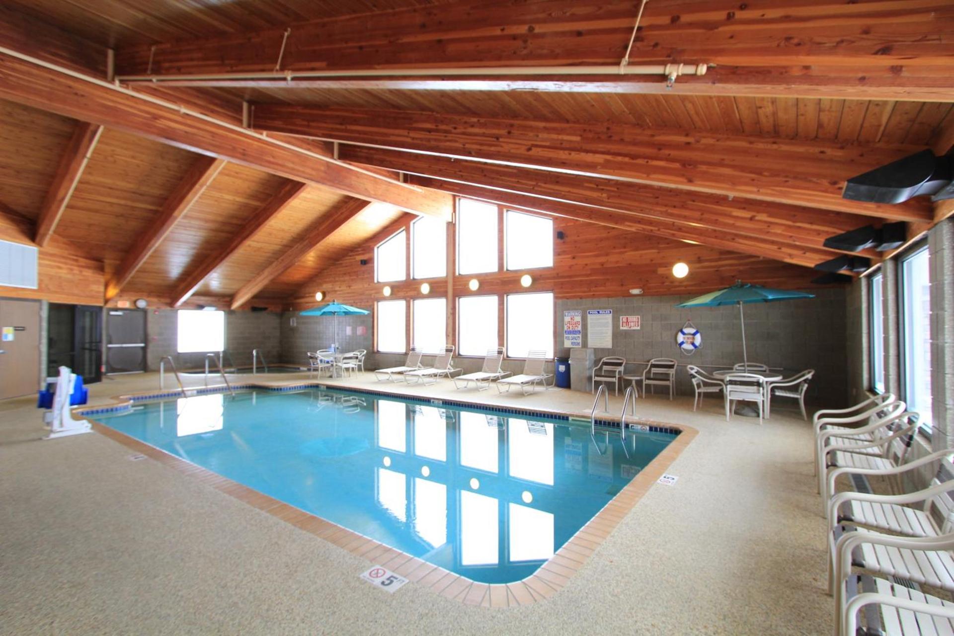 AmericInn by Wyndham Cedar Rapids Airport photo 3