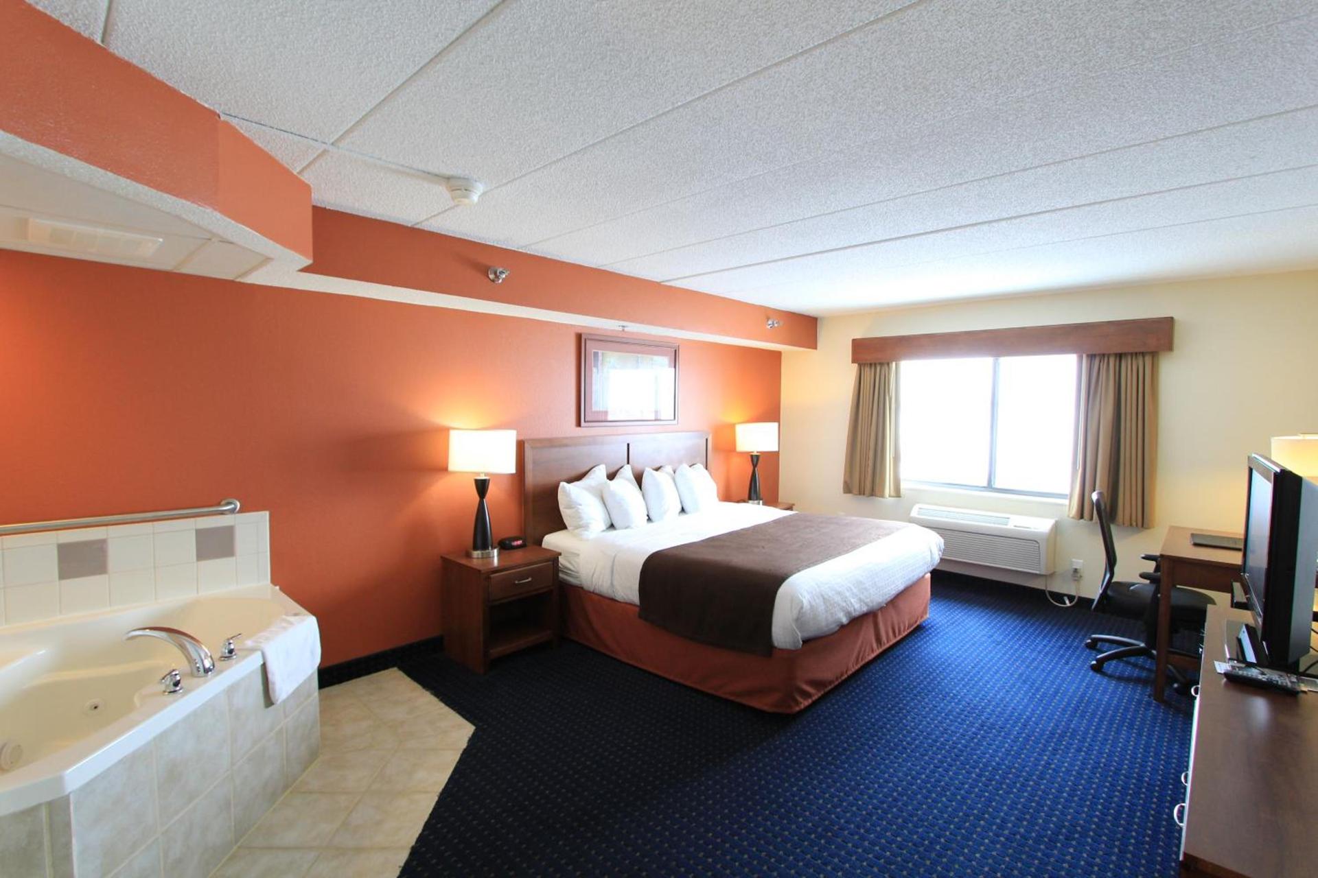 AmericInn by Wyndham Cedar Rapids Airport photo 8