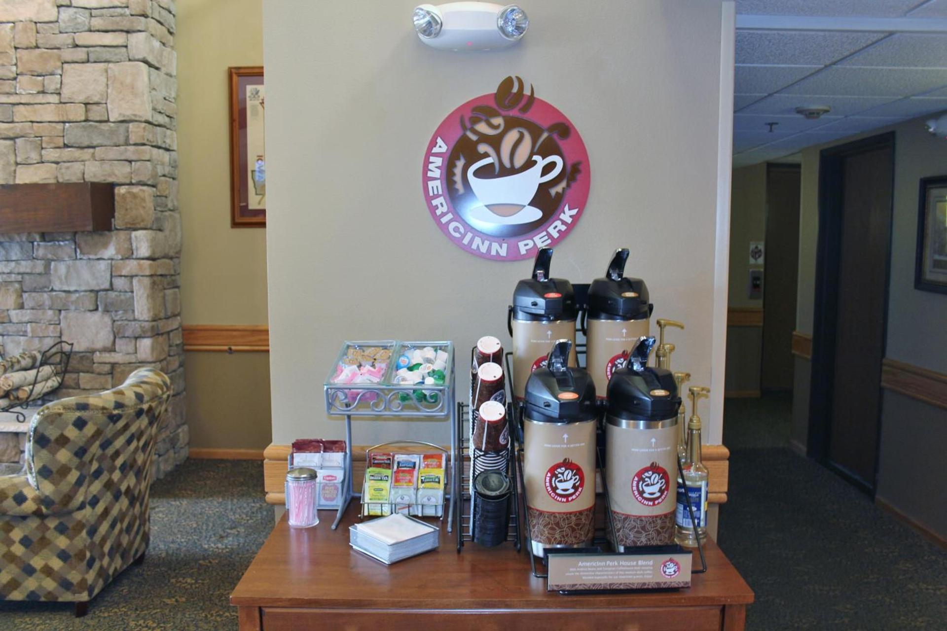 AmericInn by Wyndham Cedar Rapids Airport photo 7