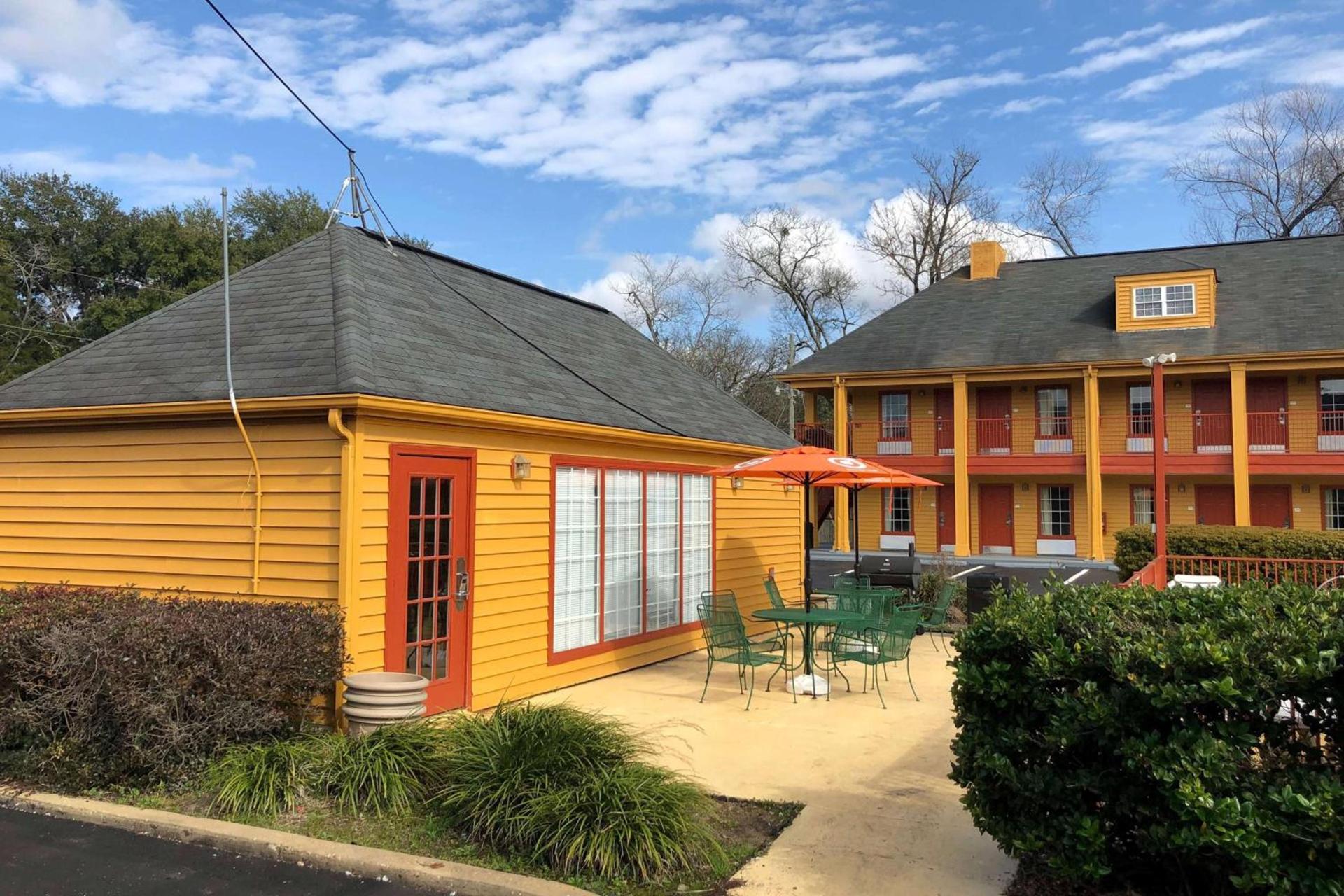 Baymont by Wyndham Selma — hotel in Selma