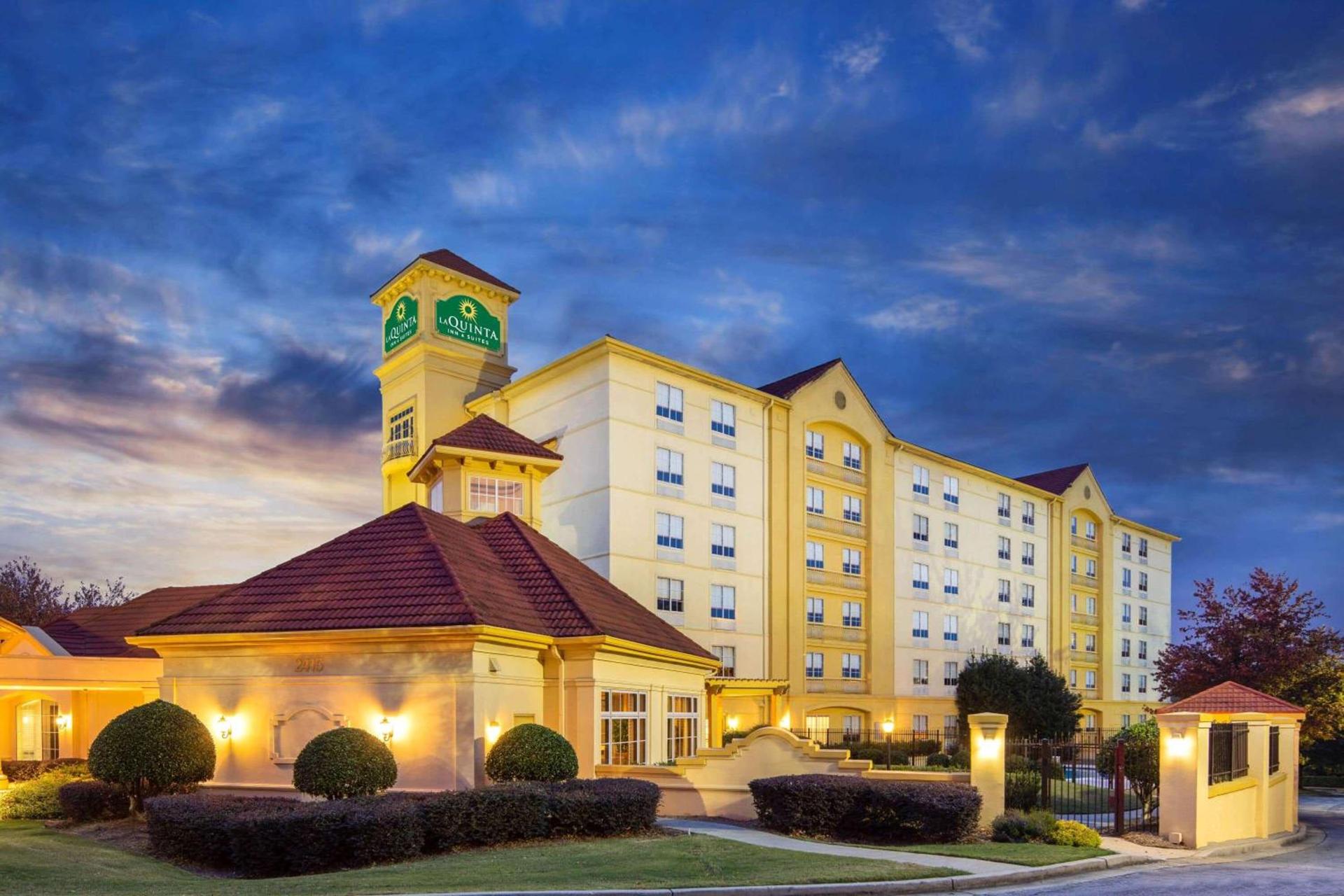 La Quinta by Wyndham Atlanta Ballpark/Galleria photo 54