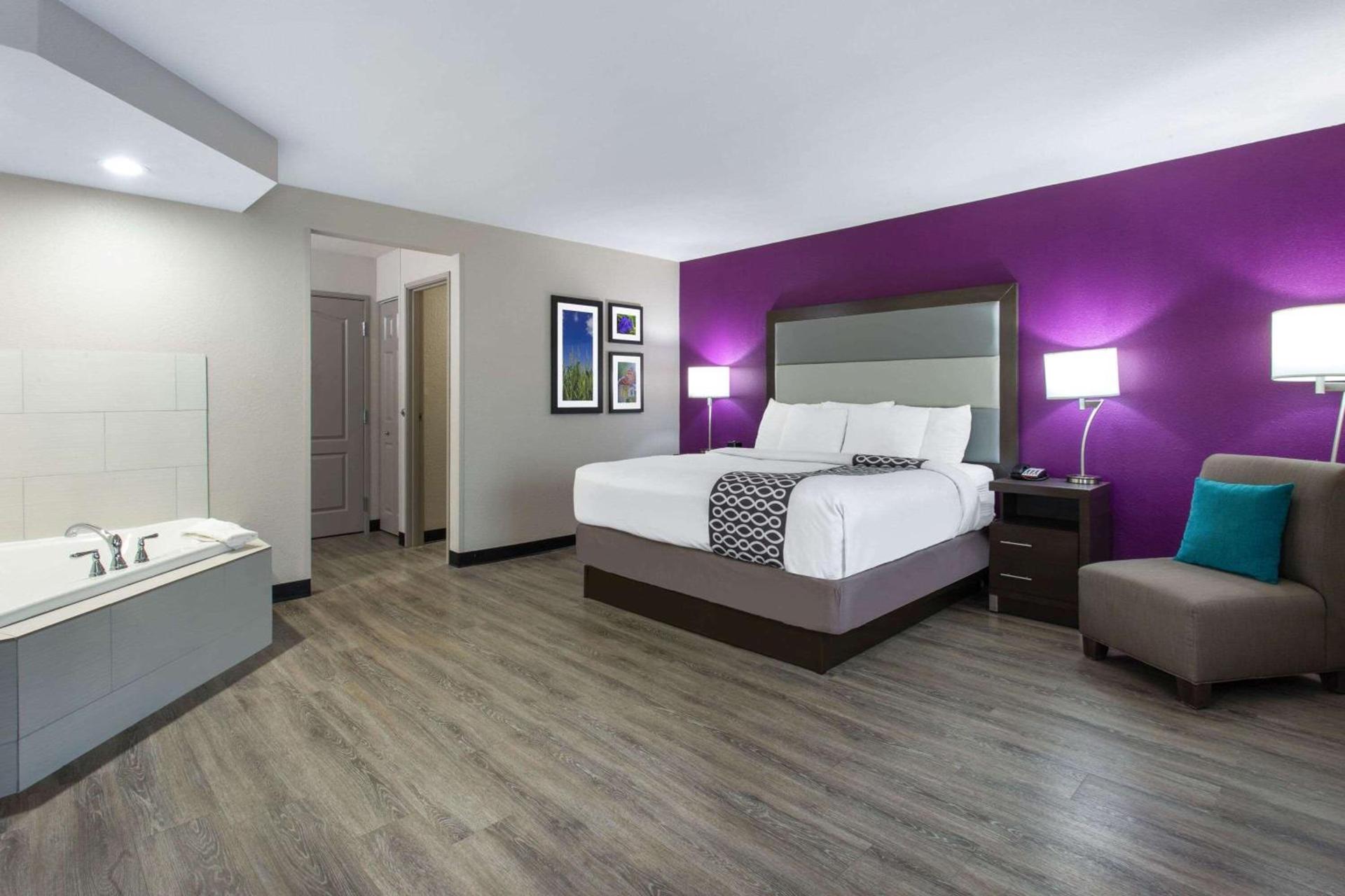 La Quinta by Wyndham Effingham photo 52