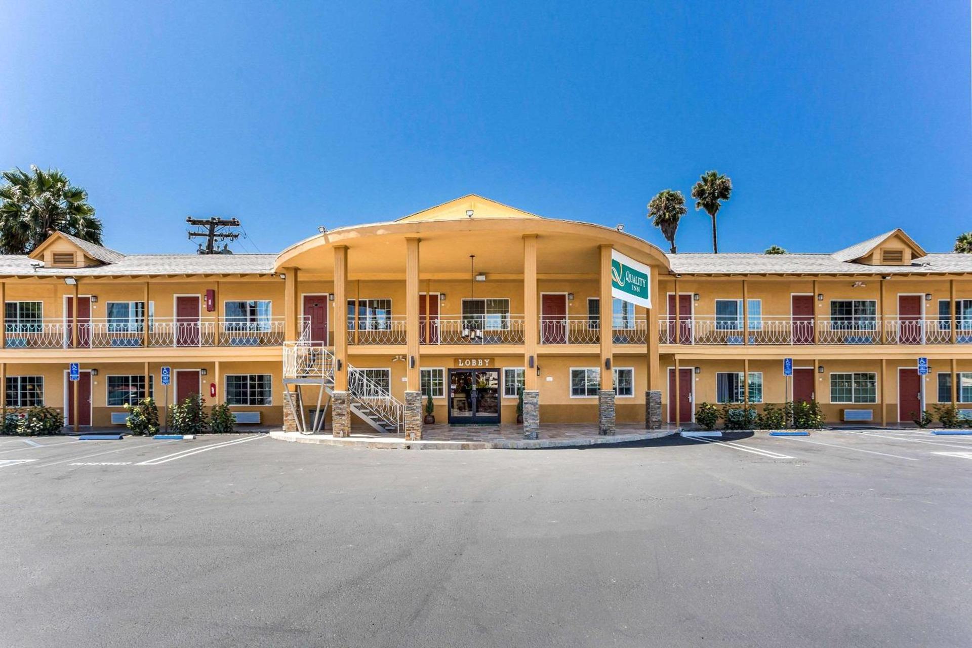 Quality Inn Escondido San Diego North County photo 3