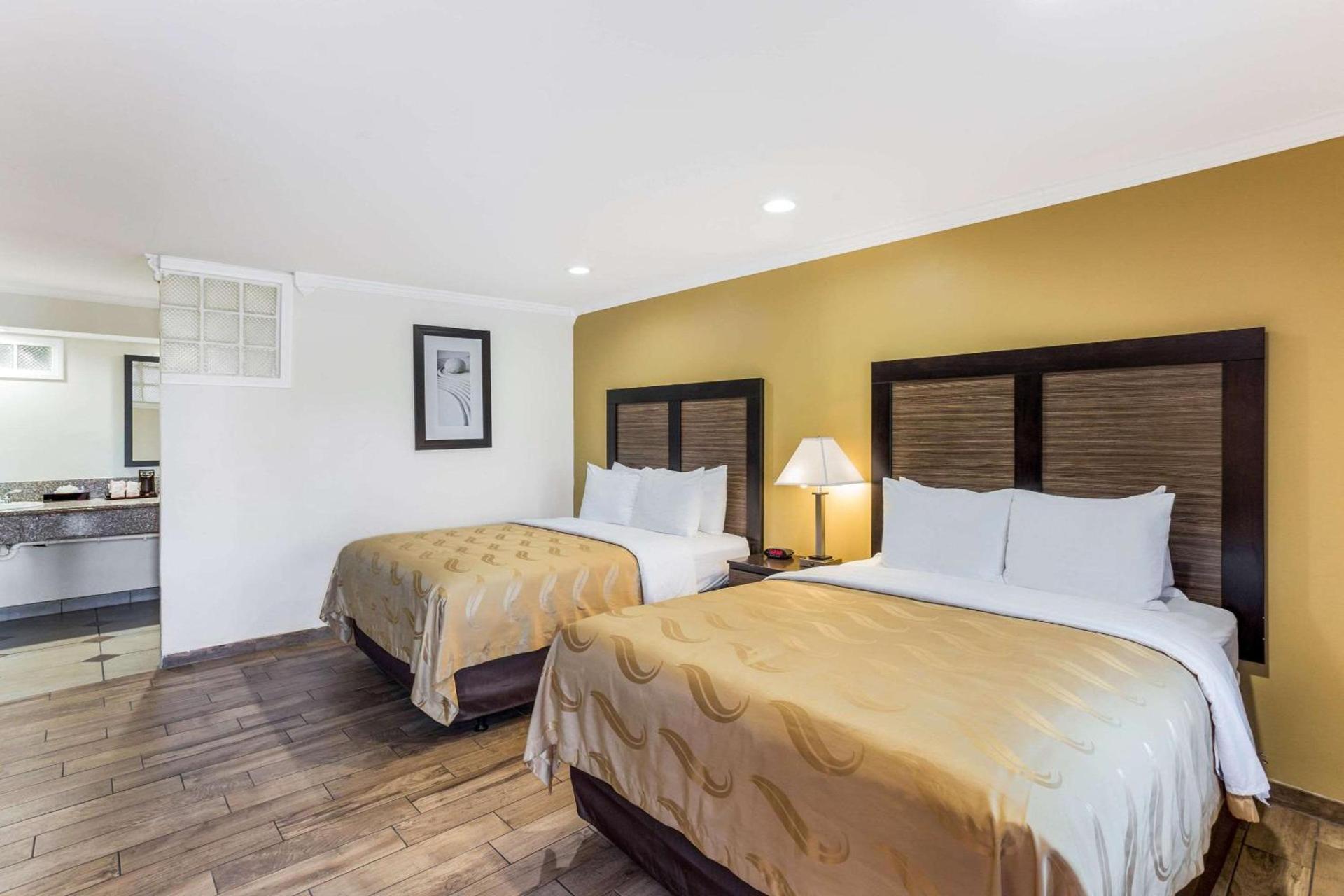 Quality Inn Escondido San Diego North County photo 21