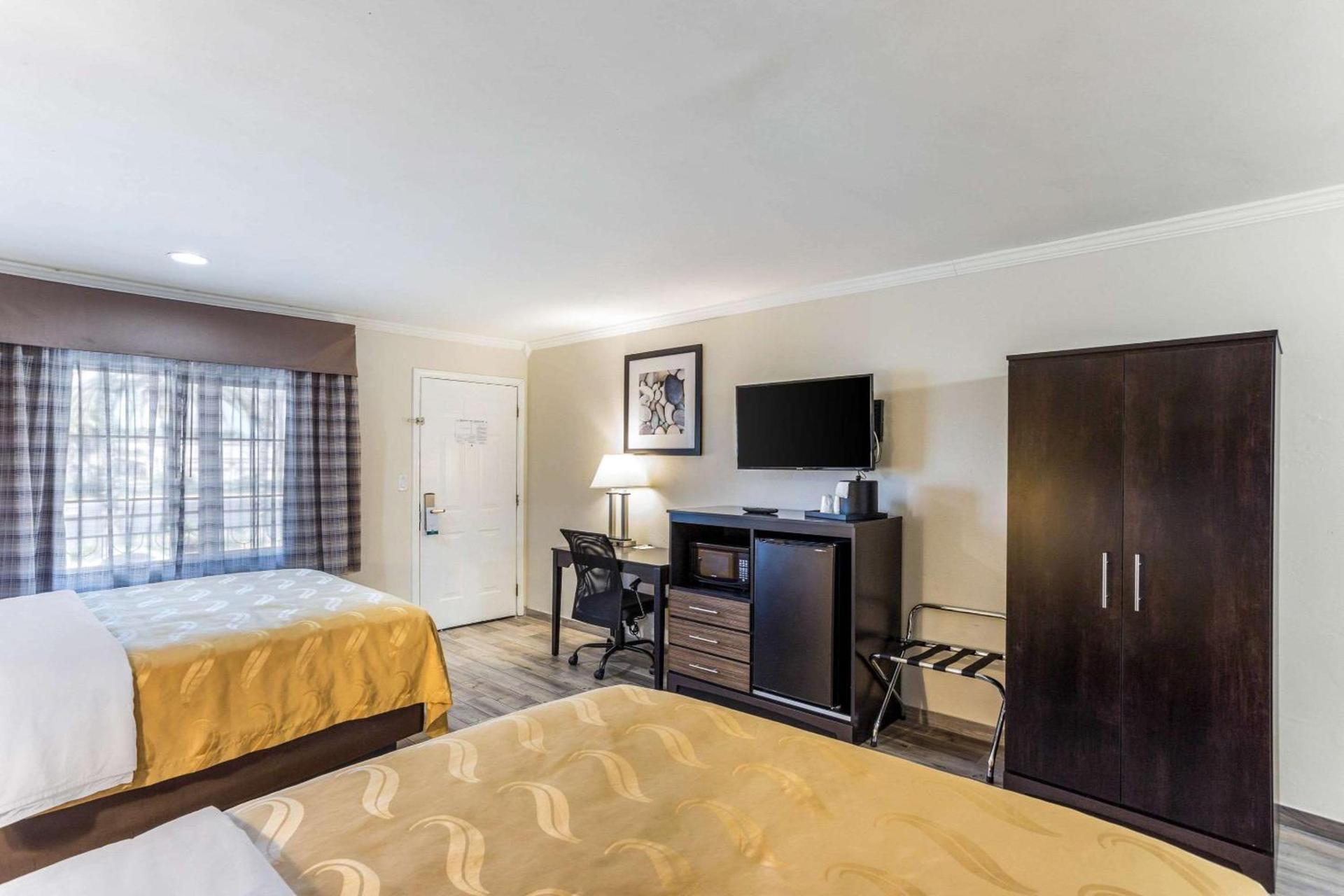 Quality Inn Escondido San Diego North County photo 27
